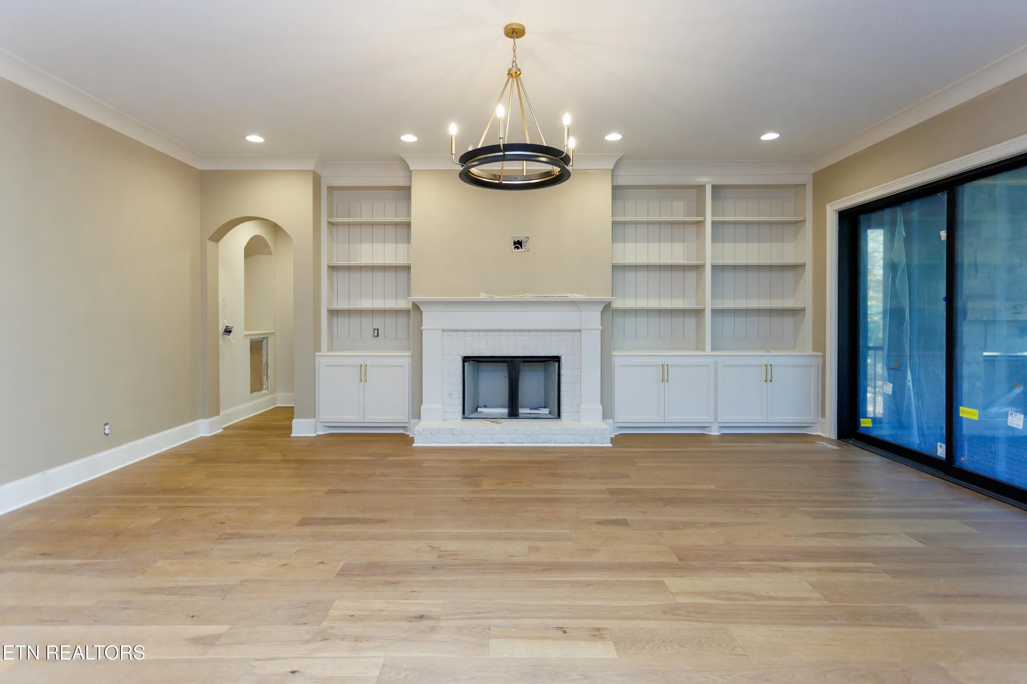 Property Slideshow image 30 of 38 | 135 hedgewood pt, Crossville, TN, 38558