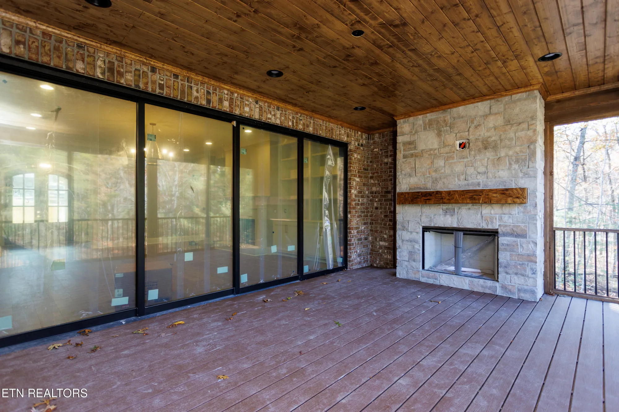 Property Slideshow image 36 of 38 | 135 hedgewood pt, Crossville, TN, 38558