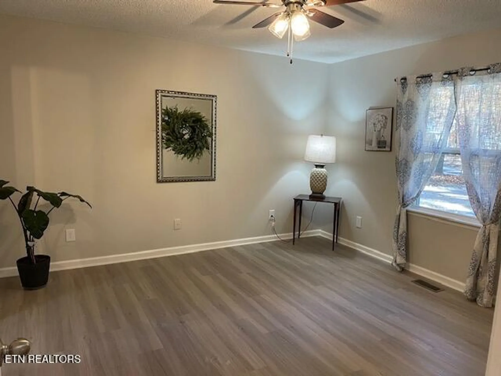 Property Slideshow image 18 of 50 | 113 anglewood dr, Crossville, TN, 38558