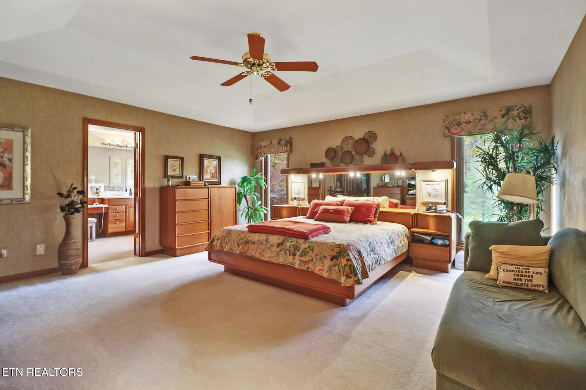 Property Slideshow image 13 of 53 | 17 forest hill ct, Crossville, TN, 38558