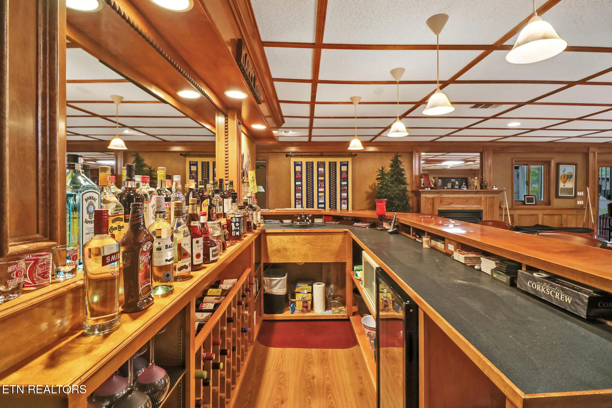 Property Slideshow image 29 of 53 | 17 forest hill ct, Crossville, TN, 38558