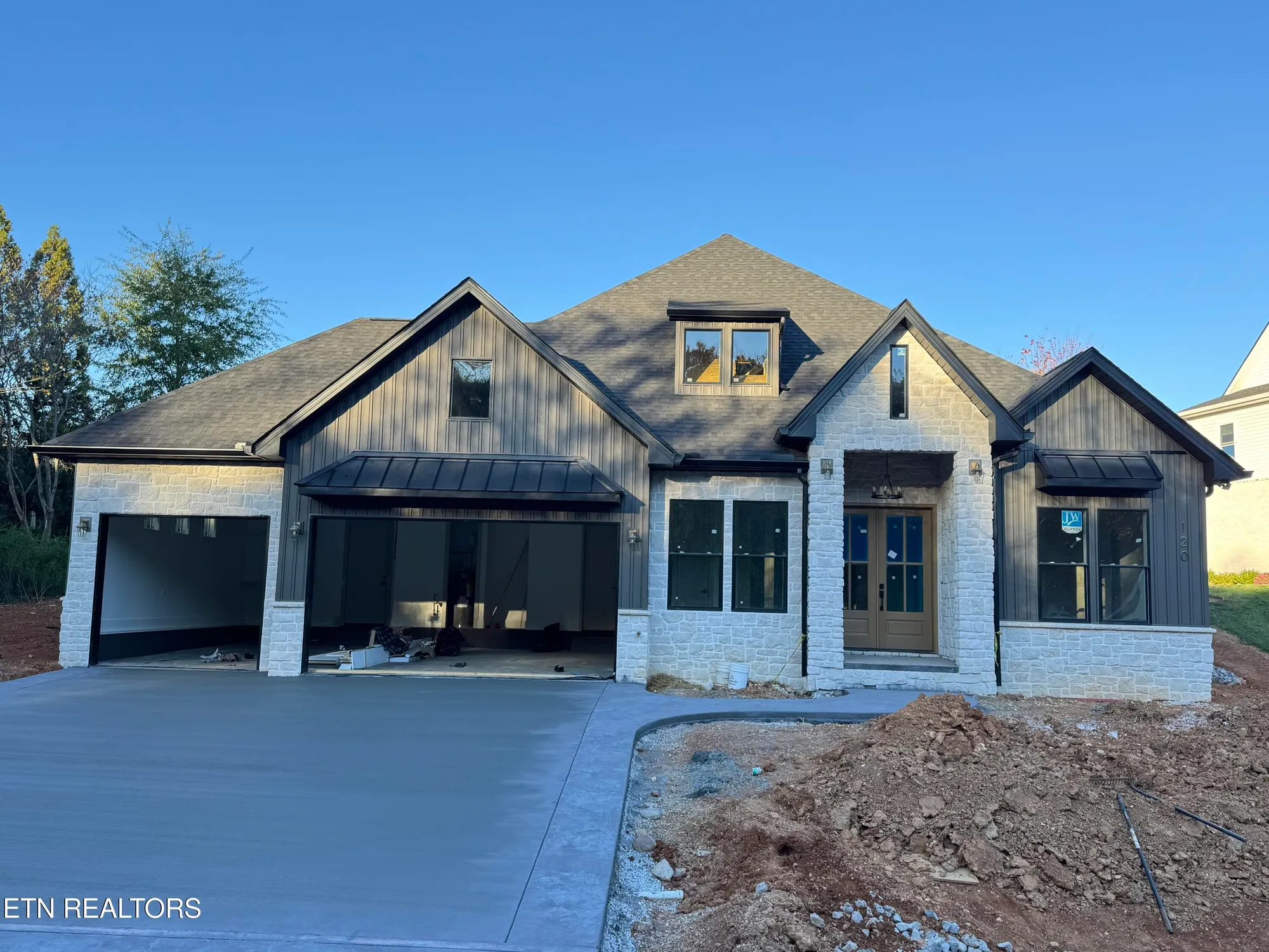 Property Slideshow image 1 of 11 | 120 chuniloti way, Loudon, TN, 37774