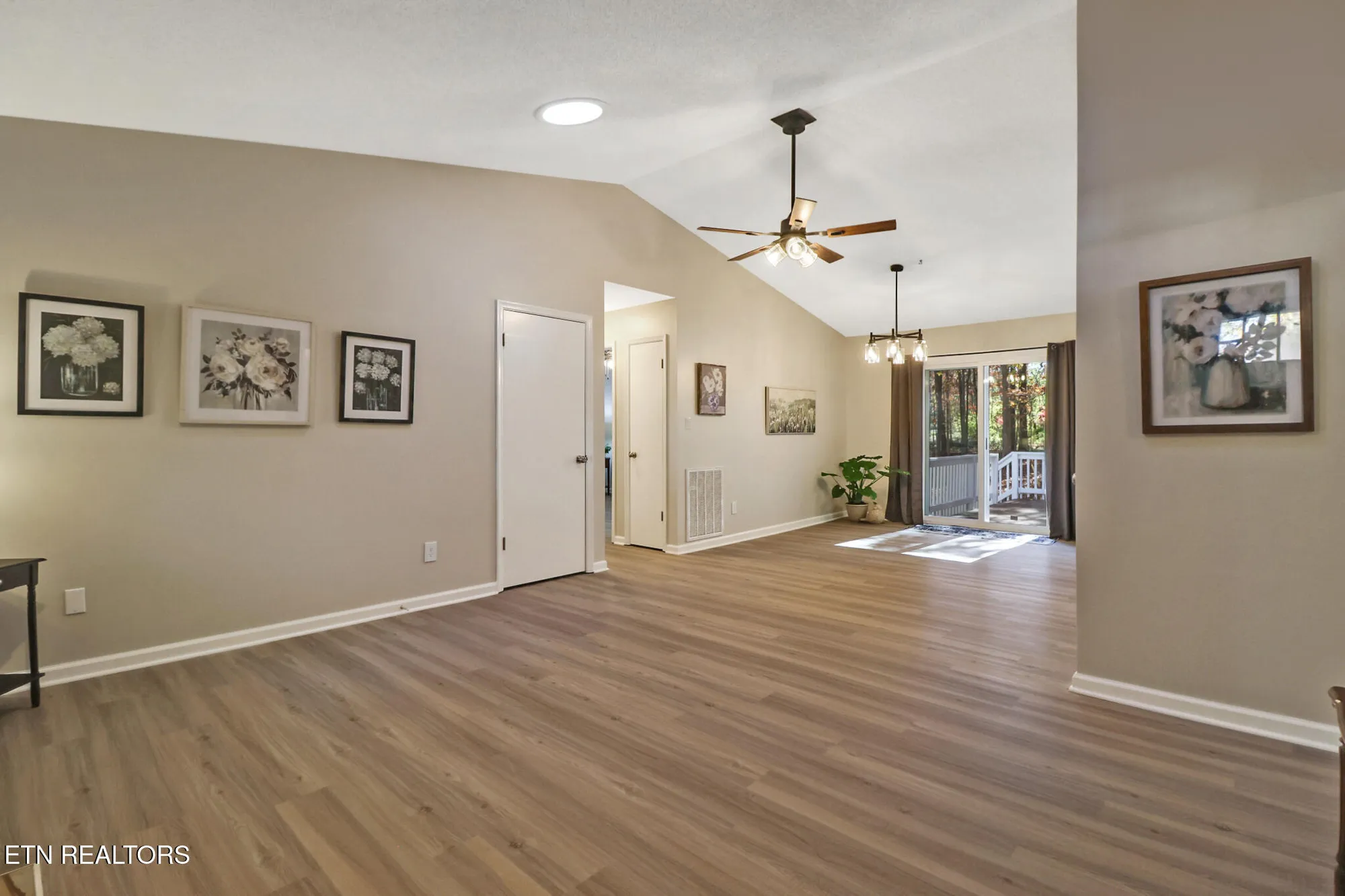 Property Slideshow image 8 of 50 | 113 anglewood dr, Crossville, TN, 38558