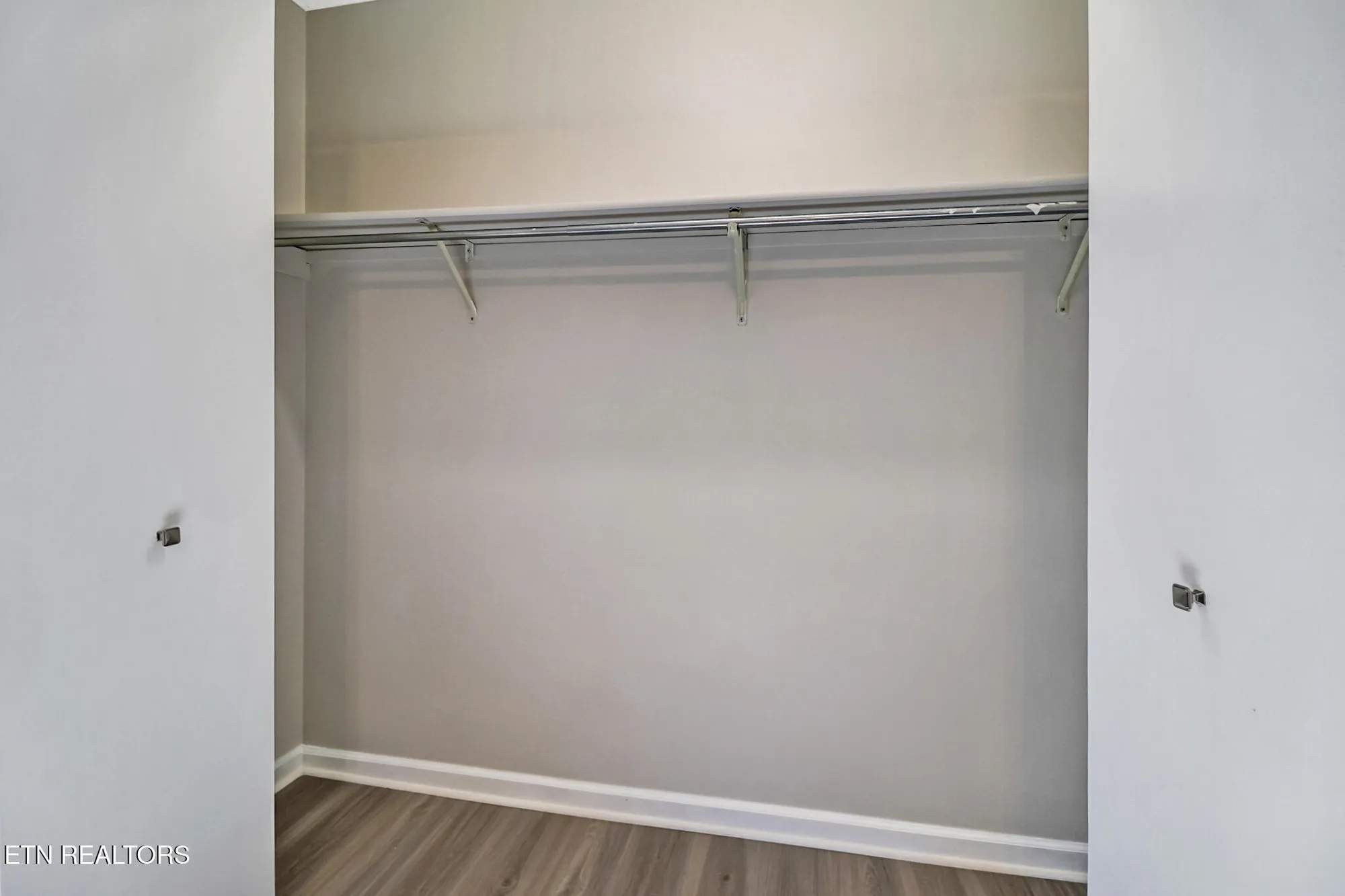 Property Slideshow image 32 of 50 | 113 anglewood dr, Crossville, TN, 38558