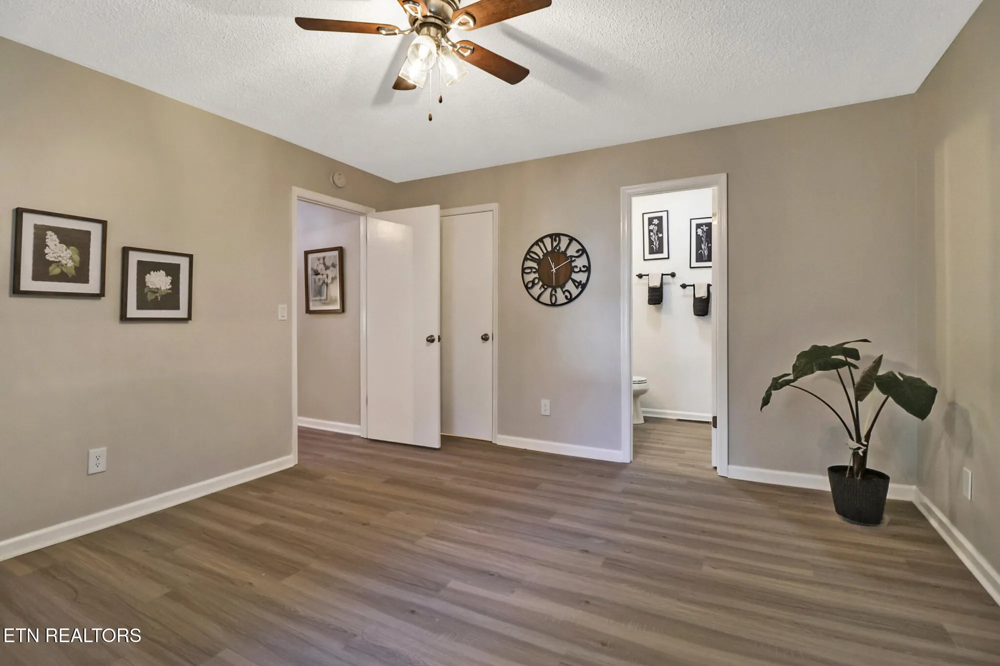 Property Slideshow image 20 of 50 | 113 anglewood dr, Crossville, TN, 38558