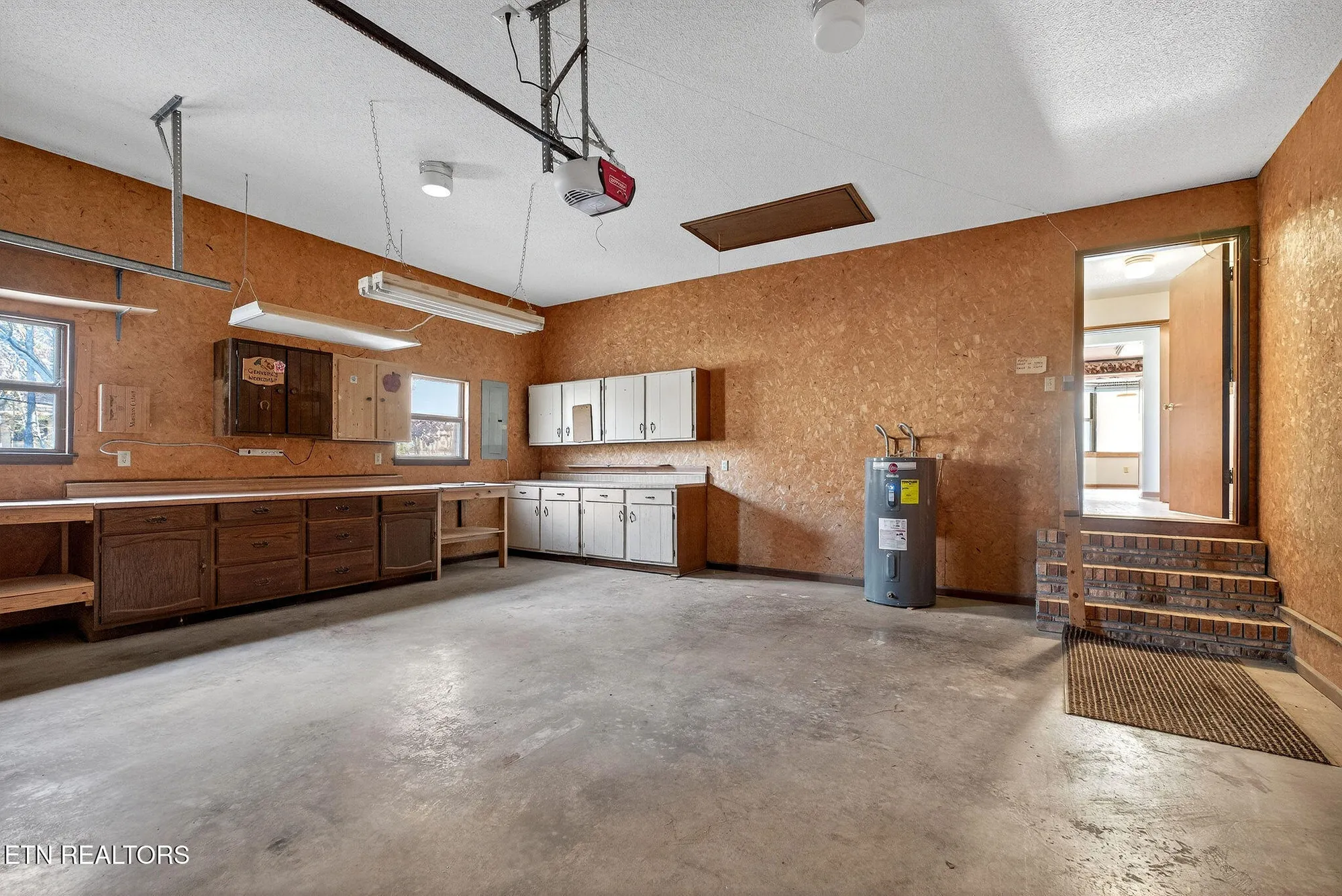 Property Slideshow image 27 of 35 | 112 shore ln, Crossville, TN, 38558