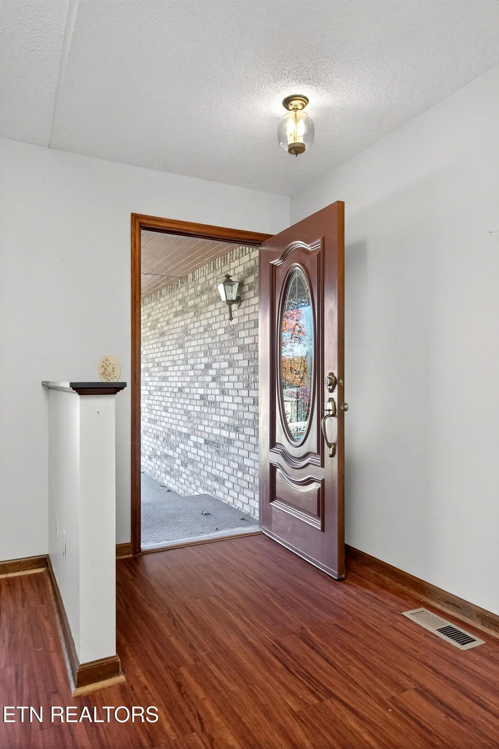 Property Slideshow image 2 of 35 | 112 shore ln, Crossville, TN, 38558