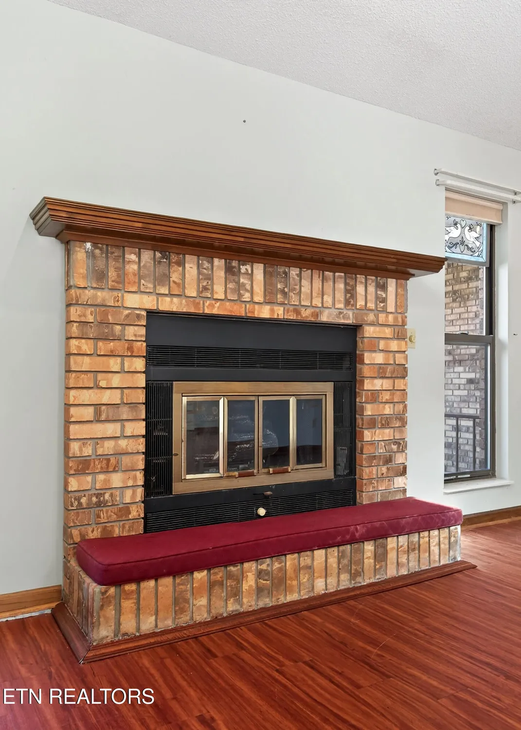 Property Slideshow image 5 of 35 | 112 shore ln, Crossville, TN, 38558