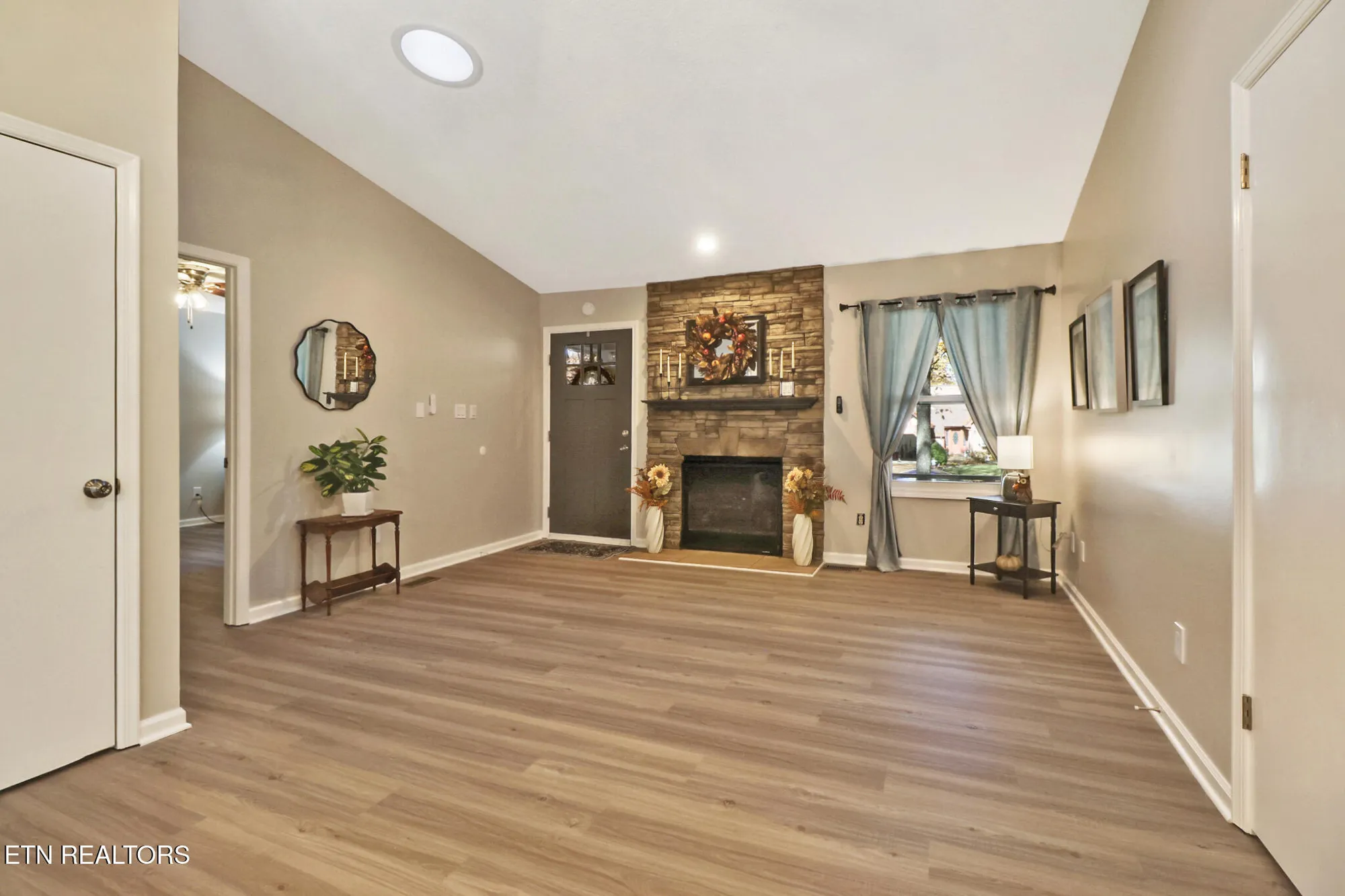 Property Slideshow image 50 of 50 | 113 anglewood dr, Crossville, TN, 38558