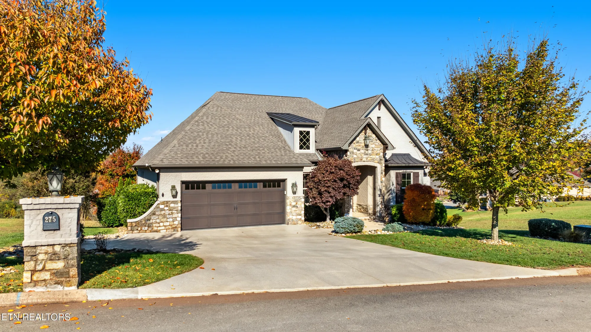 Property Slideshow image 2 of 60 | 275 hummingbird dr, Vonore, TN, 37885