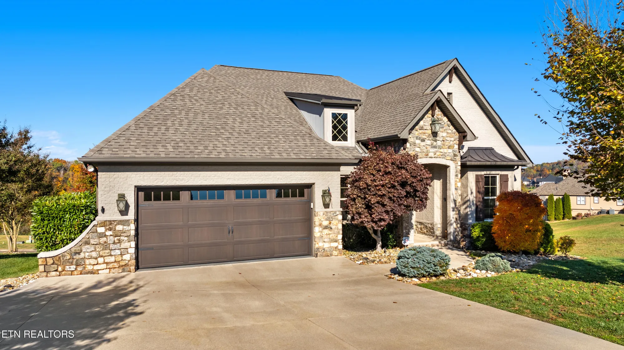 Property Slideshow image 50 of 60 | 275 hummingbird dr, Vonore, TN, 37885