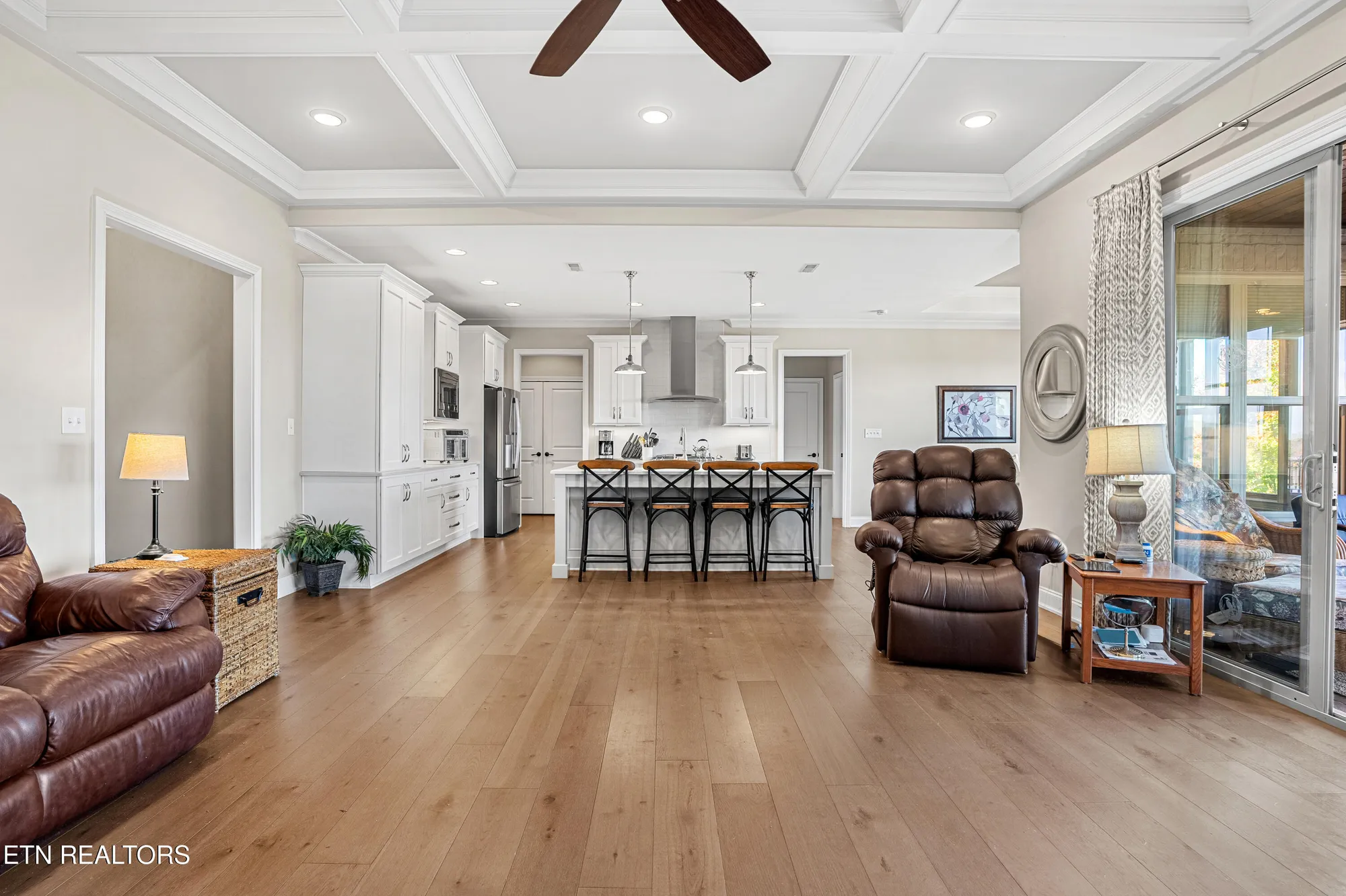 Property Slideshow image 7 of 60 | 275 hummingbird dr, Vonore, TN, 37885