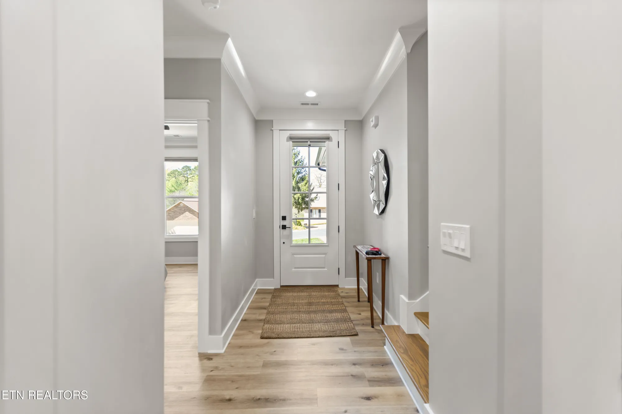 Property Slideshow image 9 of 37 | 141 daleyuhski way, Loudon, TN, 37774