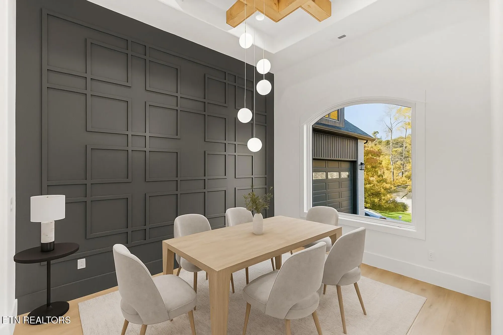 Property Slideshow image 11 of 60 | 176 saligugi way, Loudon, TN, 37774