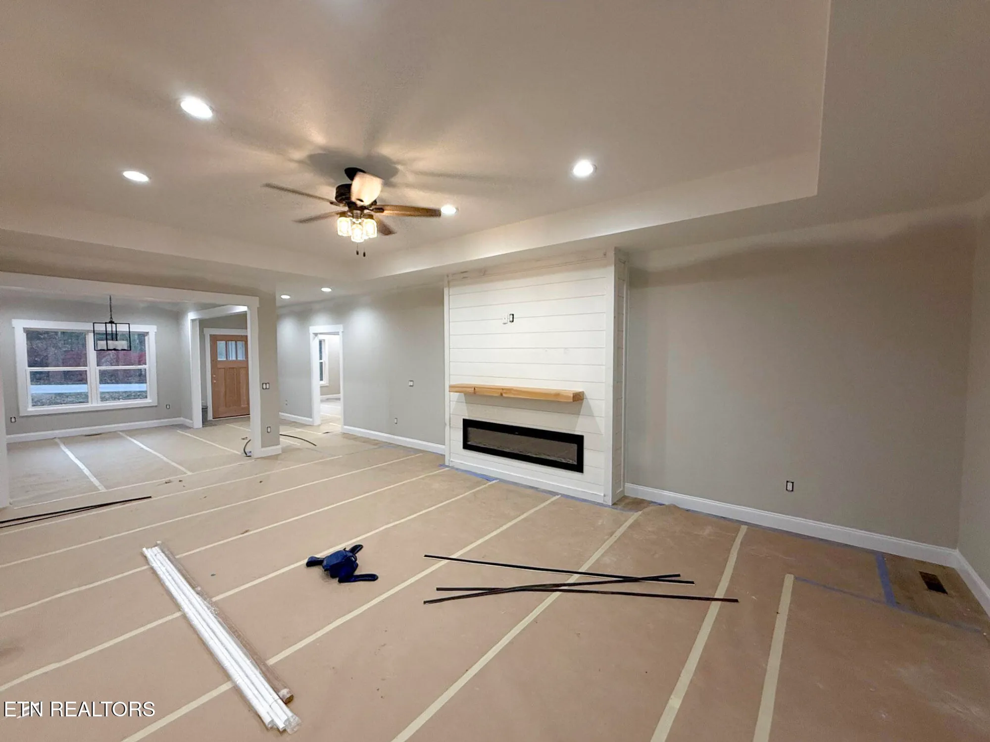 Property Slideshow image 11 of 22 | 605 westchester dr, Crossville, TN, 38558