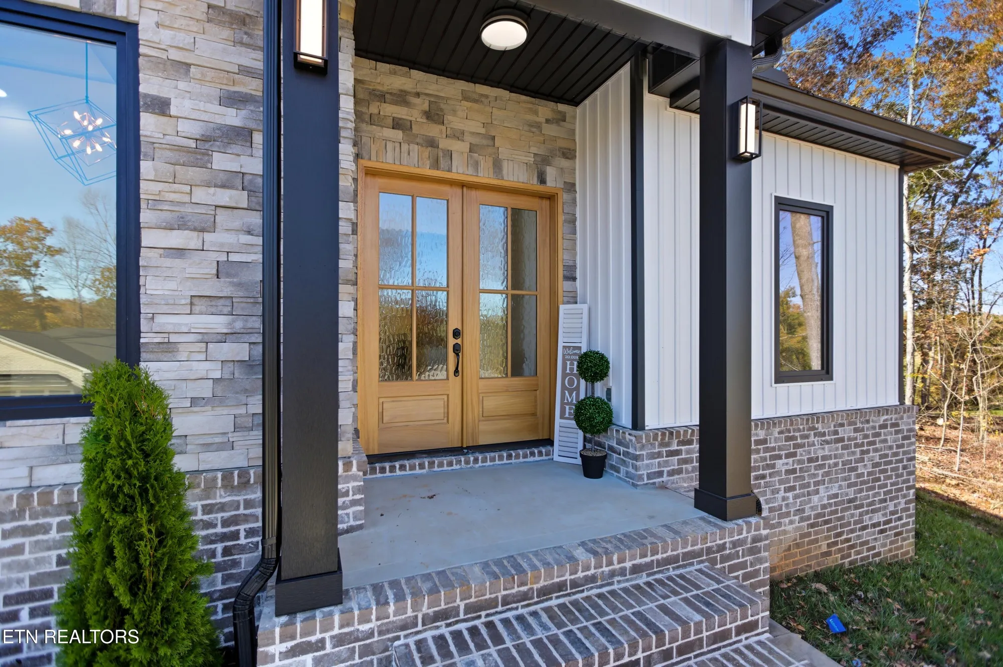 Property Slideshow image 6 of 45 | 121 nuhya way, Loudon, TN, 37774