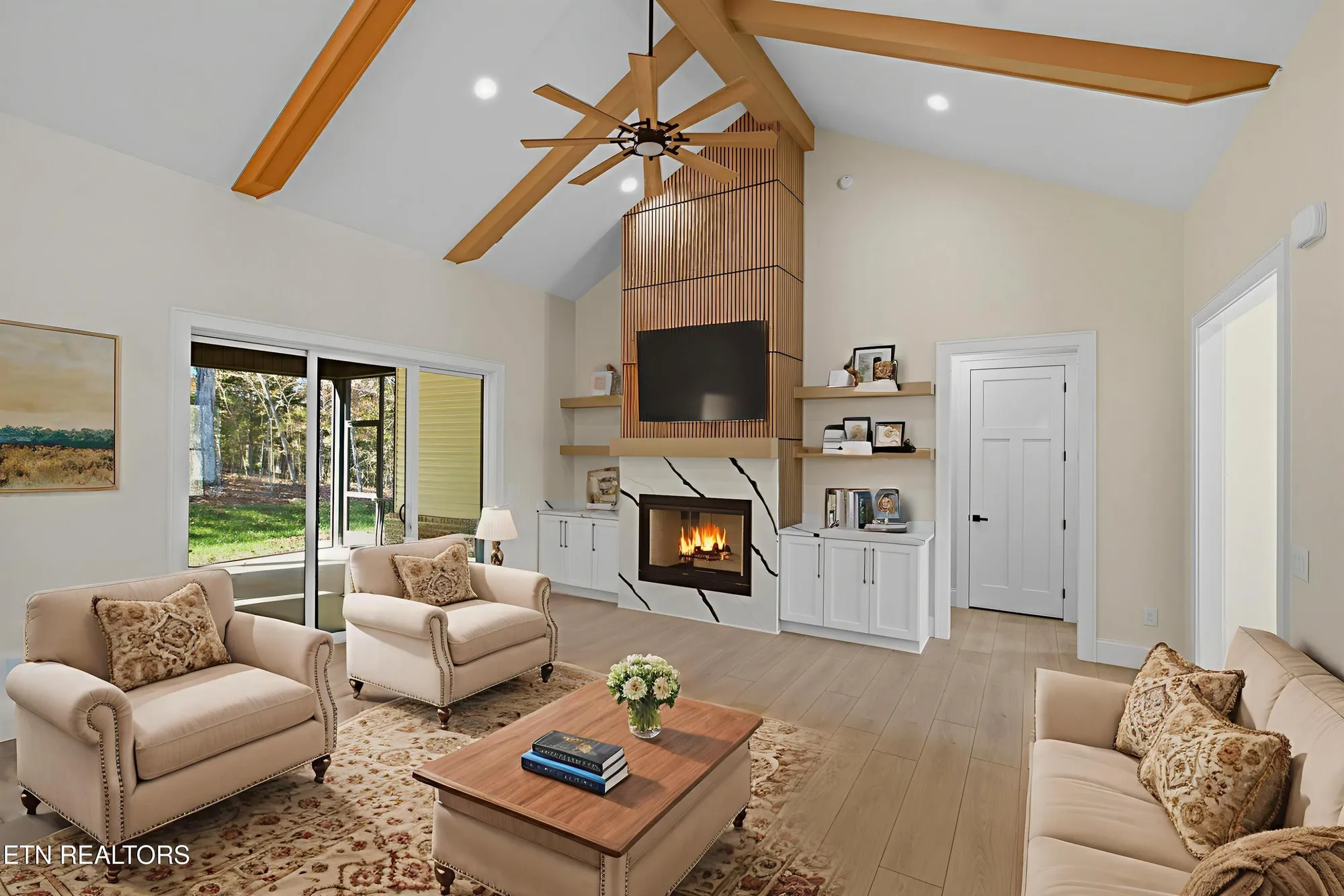 Property Slideshow image 13 of 45 | 121 nuhya way, Loudon, TN, 37774