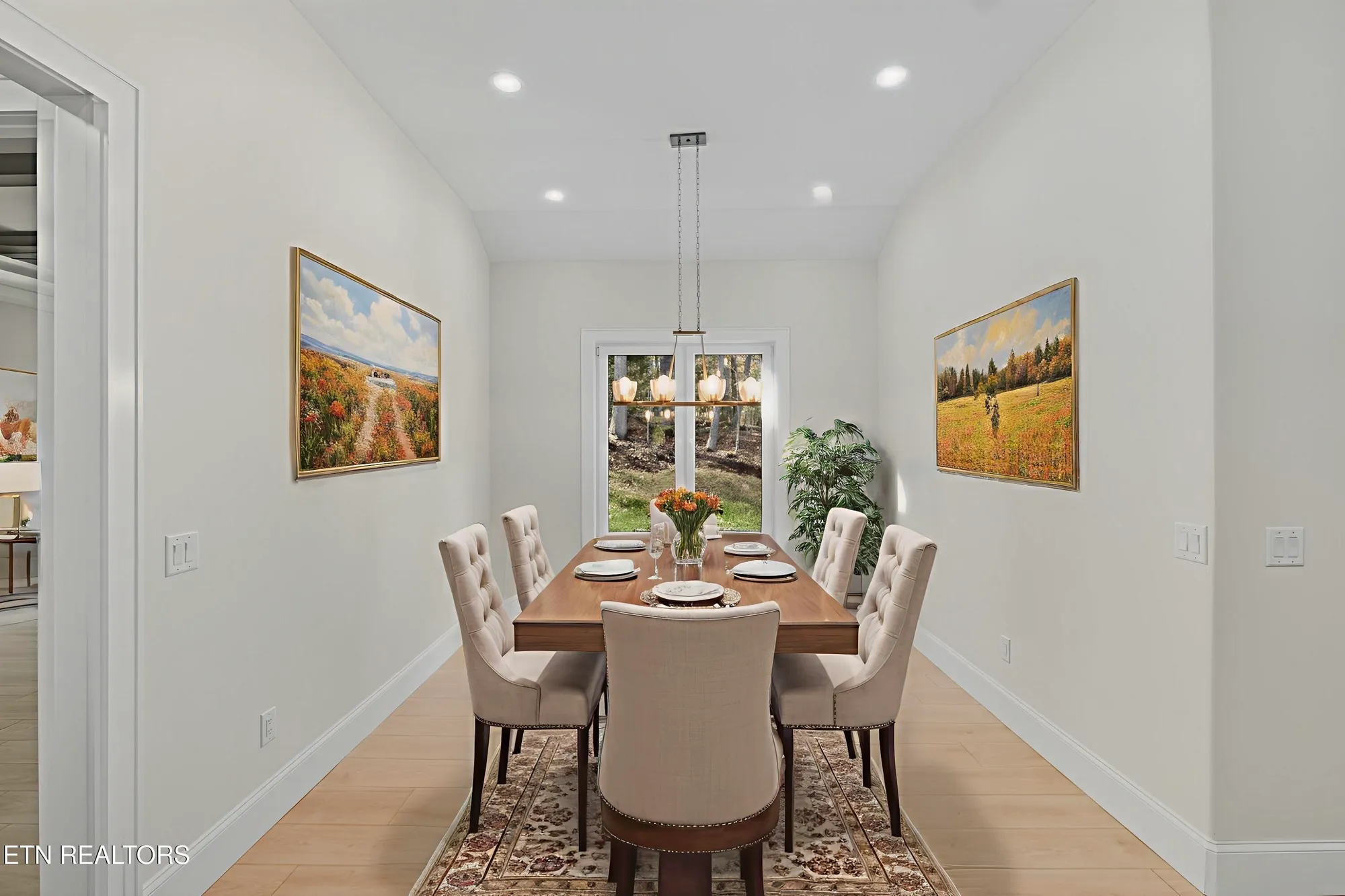 Property Slideshow image 21 of 45 | 121 nuhya way, Loudon, TN, 37774