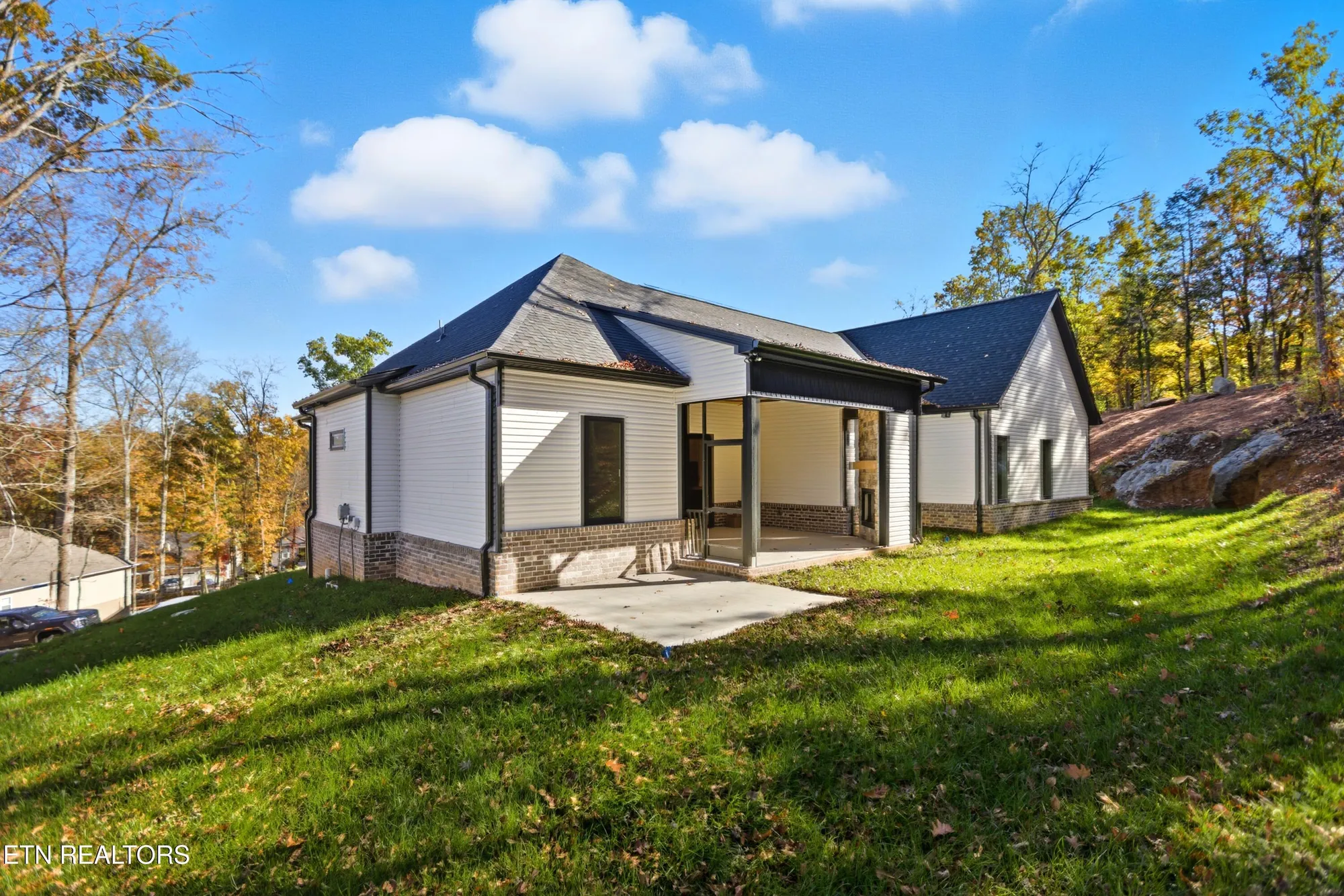 Property Slideshow image 43 of 45 | 121 nuhya way, Loudon, TN, 37774