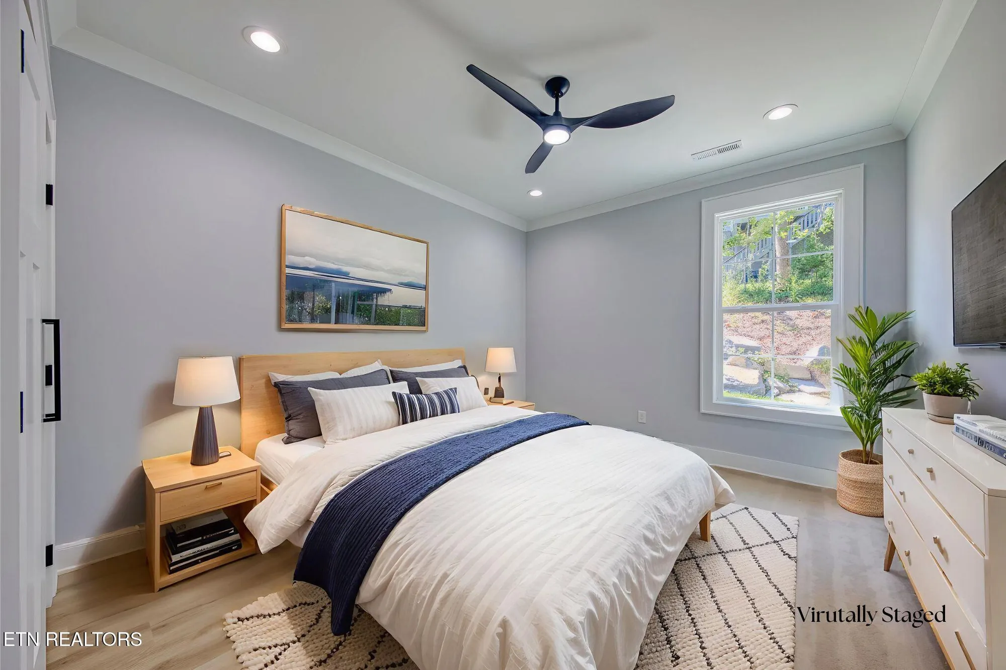 Property Slideshow image 21 of 39 | 113 nuhya way, Loudon, TN, 37774