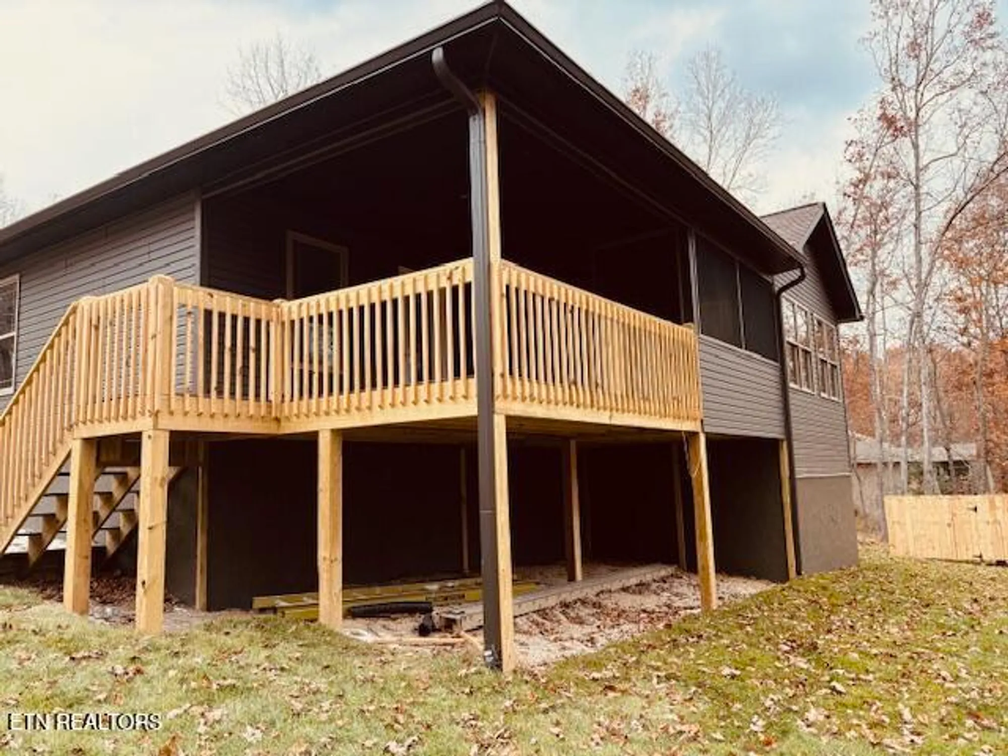 Property Slideshow image 7 of 13 | 532 saint george dr, Crossville, TN, 38558