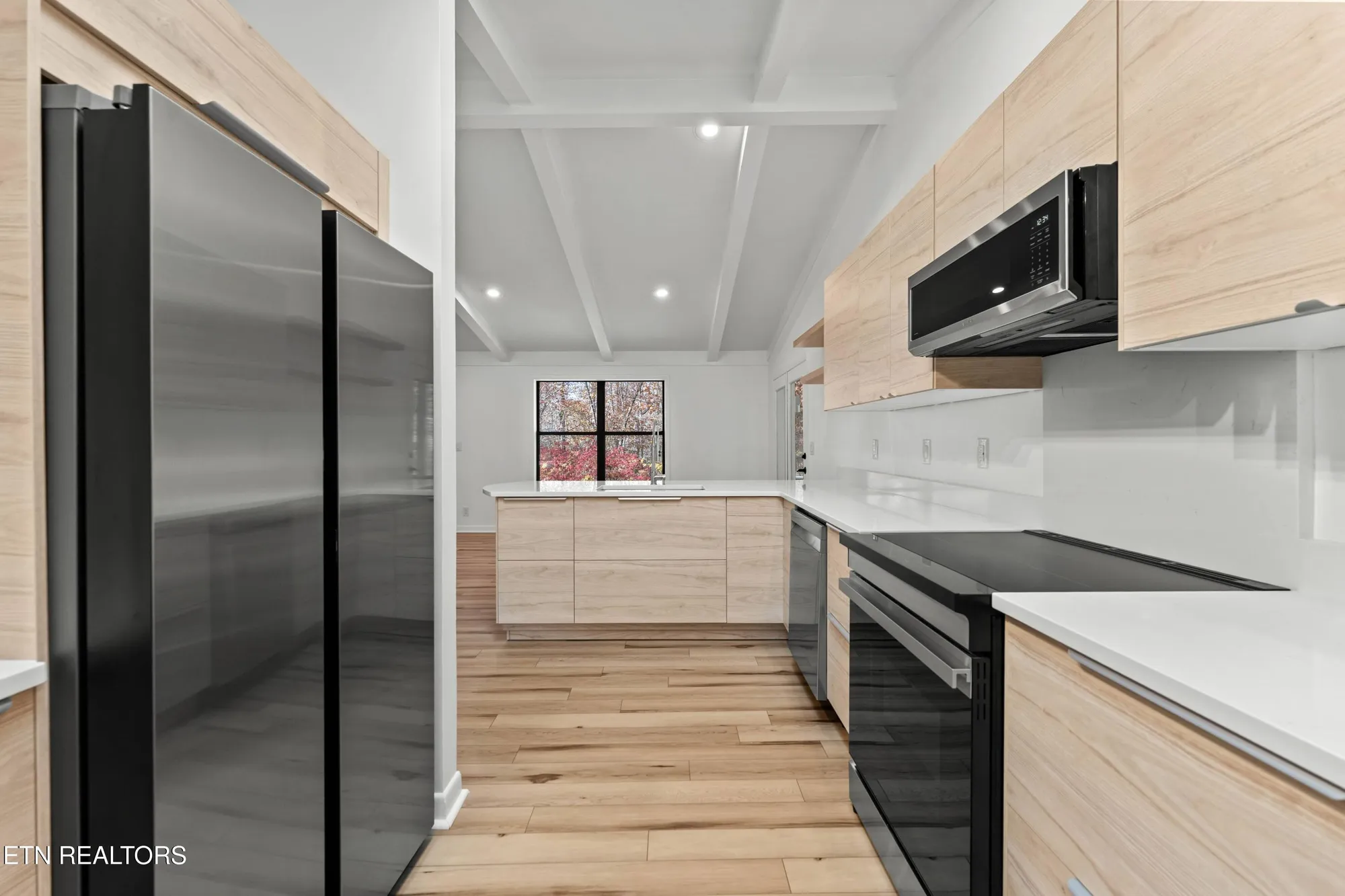 Property Slideshow image 19 of 41 | 164 greenwood rd, Crossville, TN, 38558