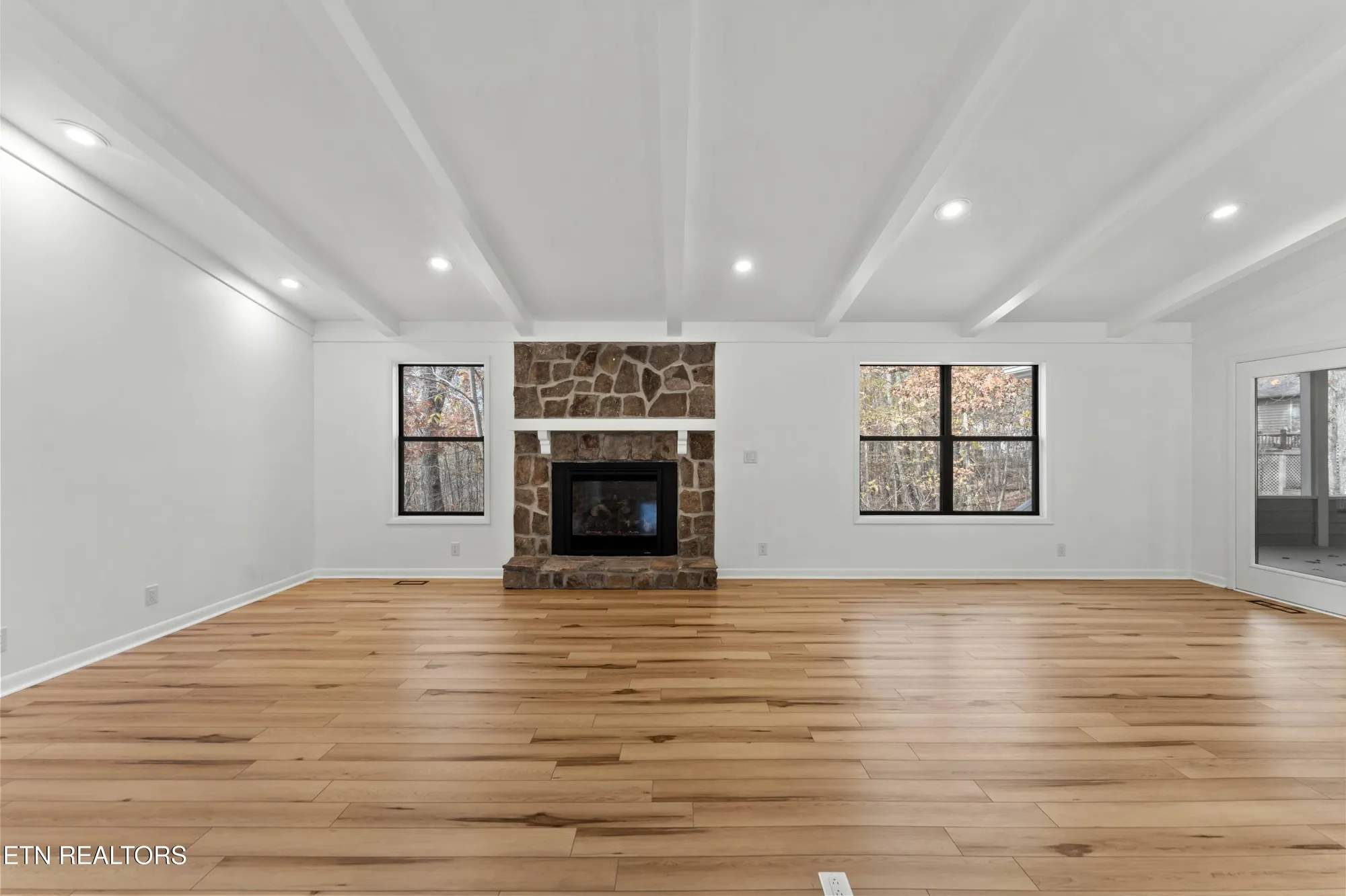 Property Slideshow image 14 of 41 | 164 greenwood rd, Crossville, TN, 38558