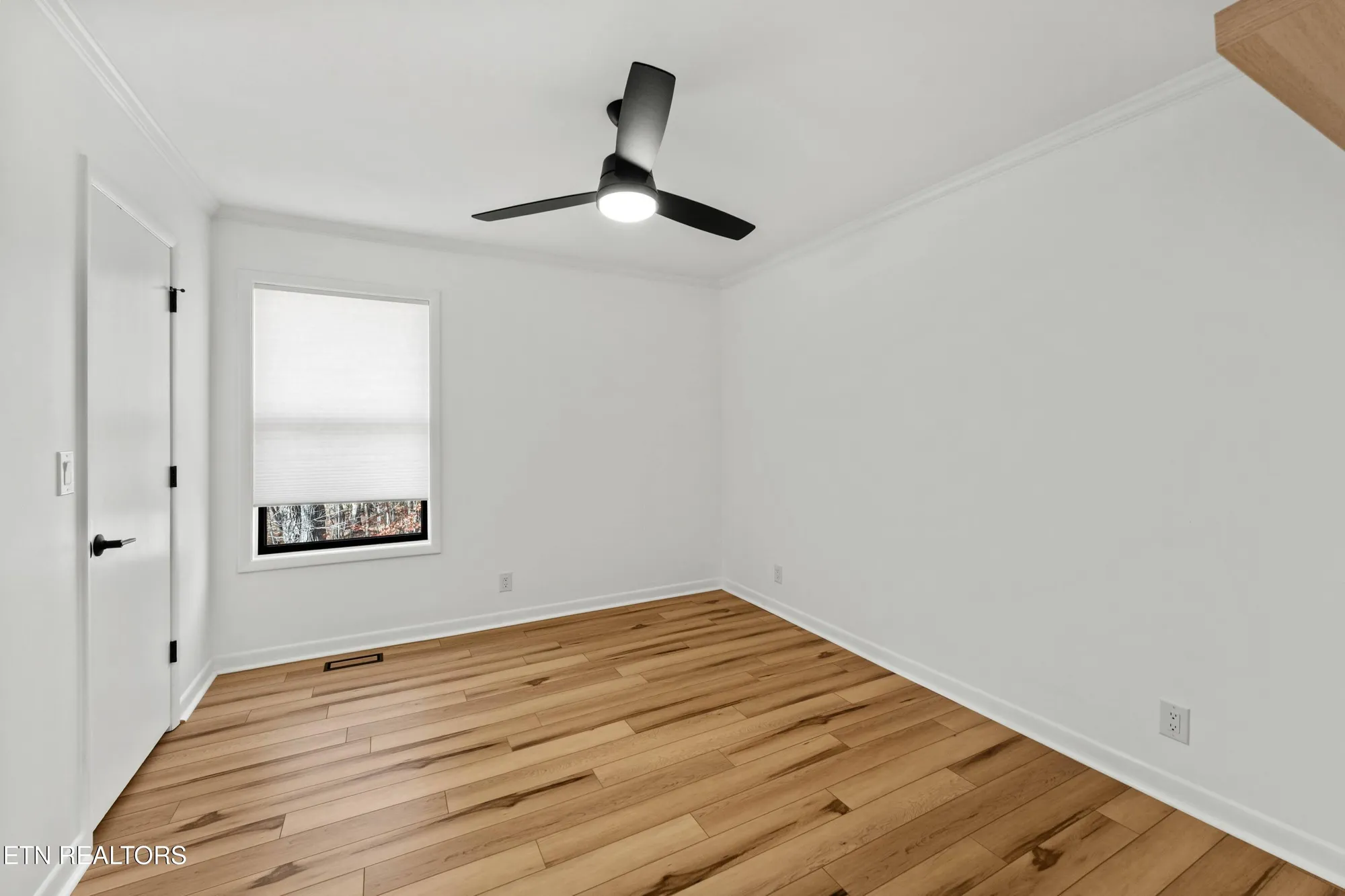 Property Slideshow image 31 of 41 | 164 greenwood rd, Crossville, TN, 38558