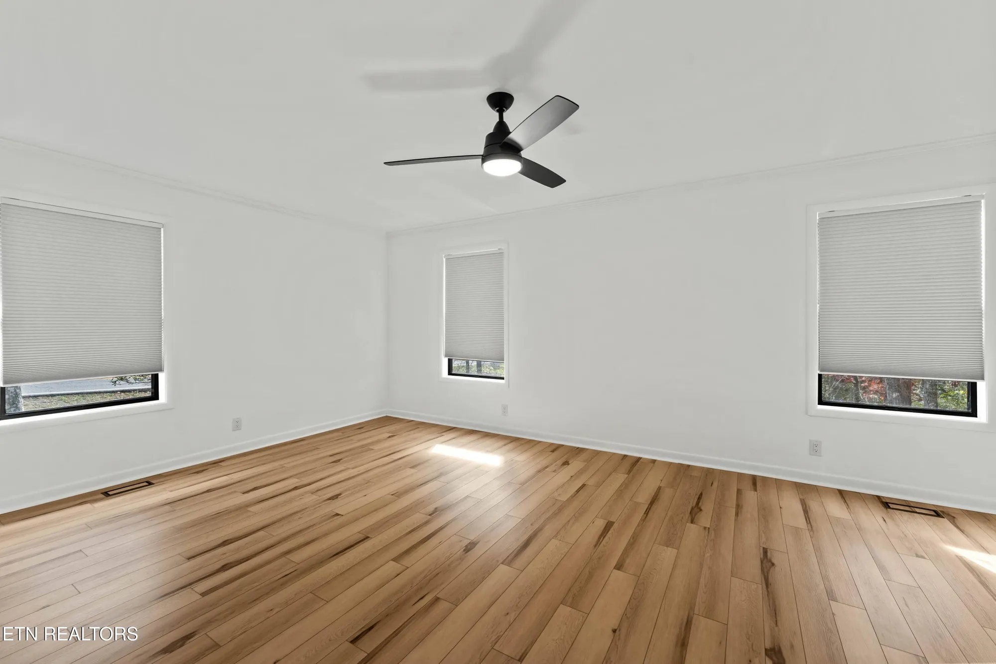 Property Slideshow image 38 of 41 | 164 greenwood rd, Crossville, TN, 38558