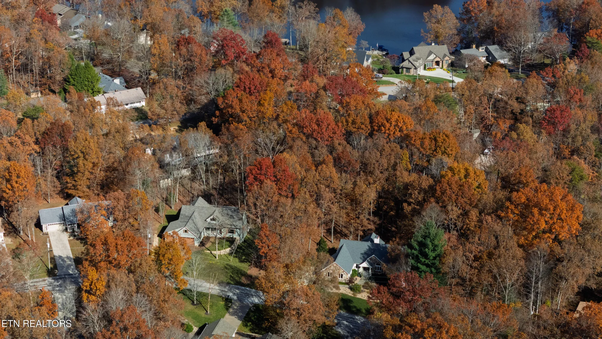 Property Slideshow image 50 of 53 | 107 brighton ln, Crossville, TN, 38558