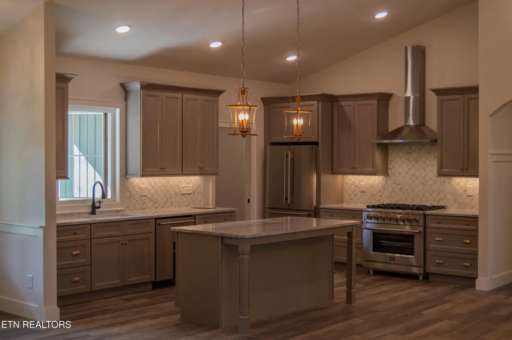 Property Slideshow image 9 of 53 | 107 brighton ln, Crossville, TN, 38558