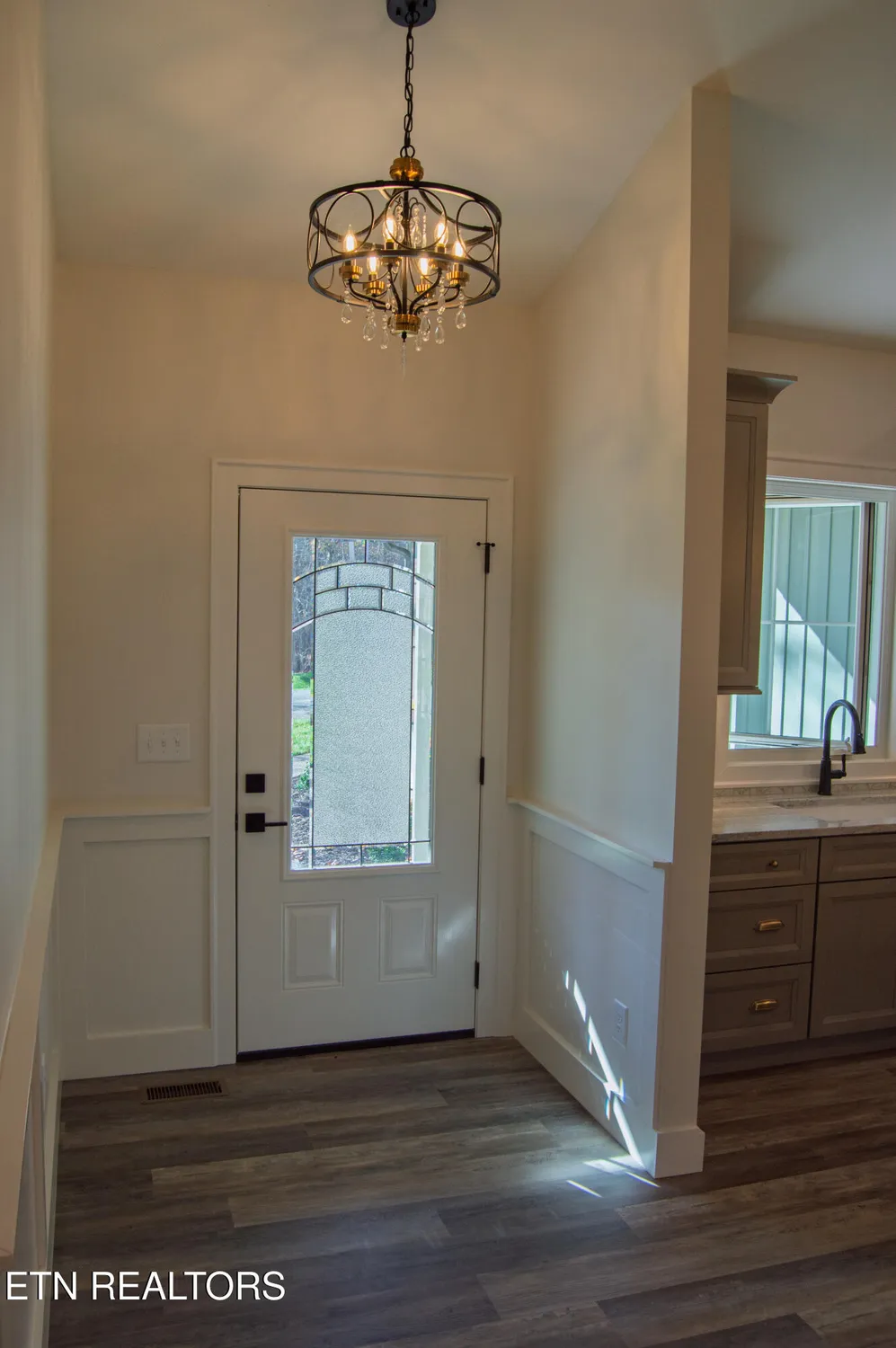 Property Slideshow image 4 of 53 | 107 brighton ln, Crossville, TN, 38558