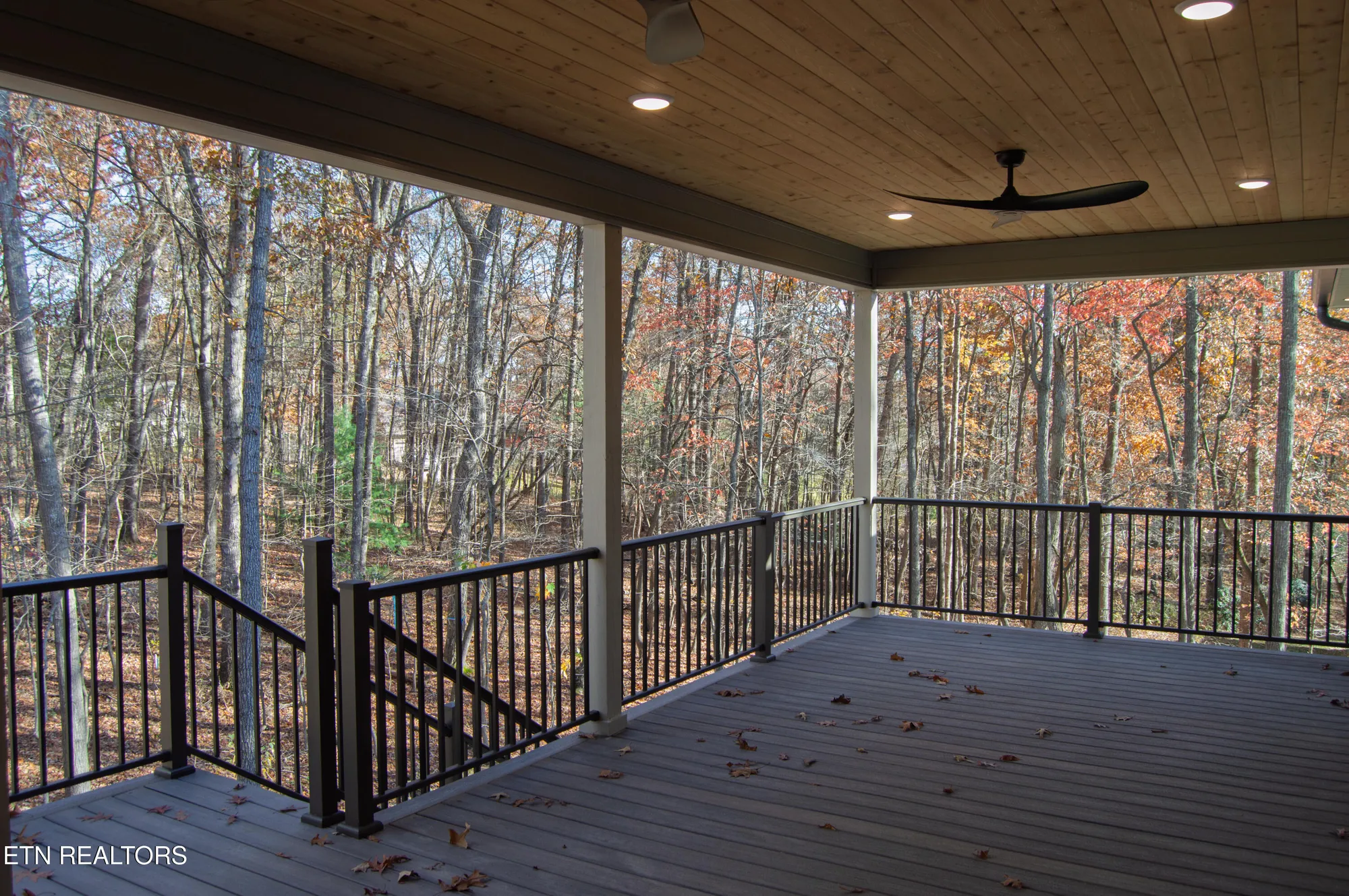 Property Slideshow image 35 of 53 | 107 brighton ln, Crossville, TN, 38558