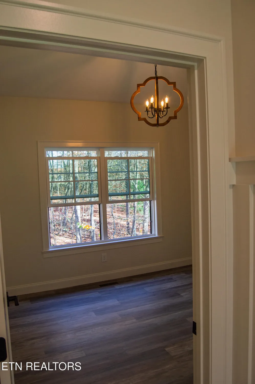 Property Slideshow image 32 of 53 | 107 brighton ln, Crossville, TN, 38558