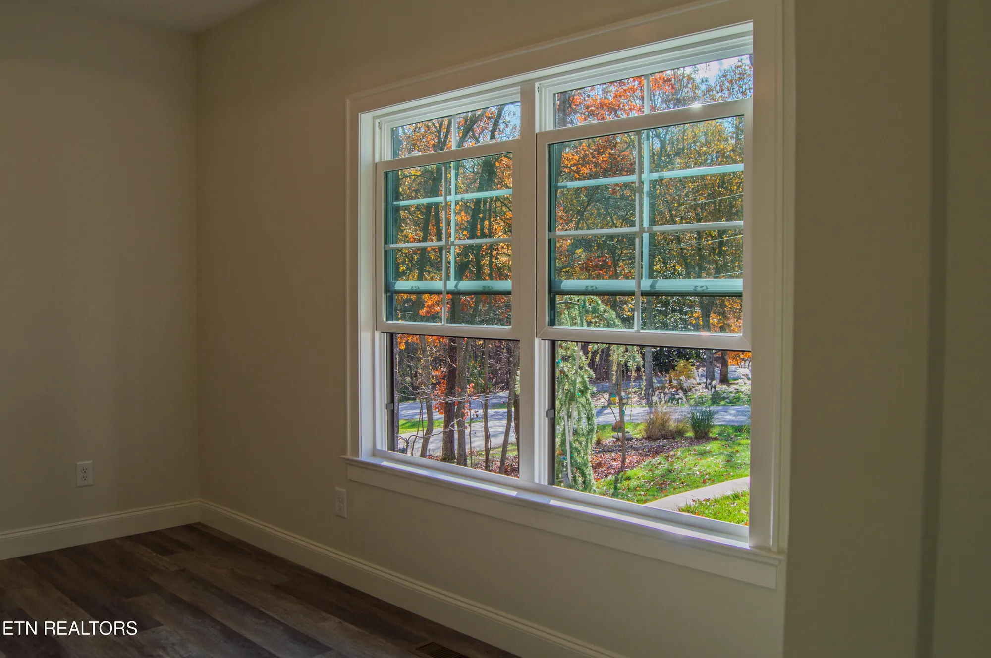 Property Slideshow image 31 of 53 | 107 brighton ln, Crossville, TN, 38558