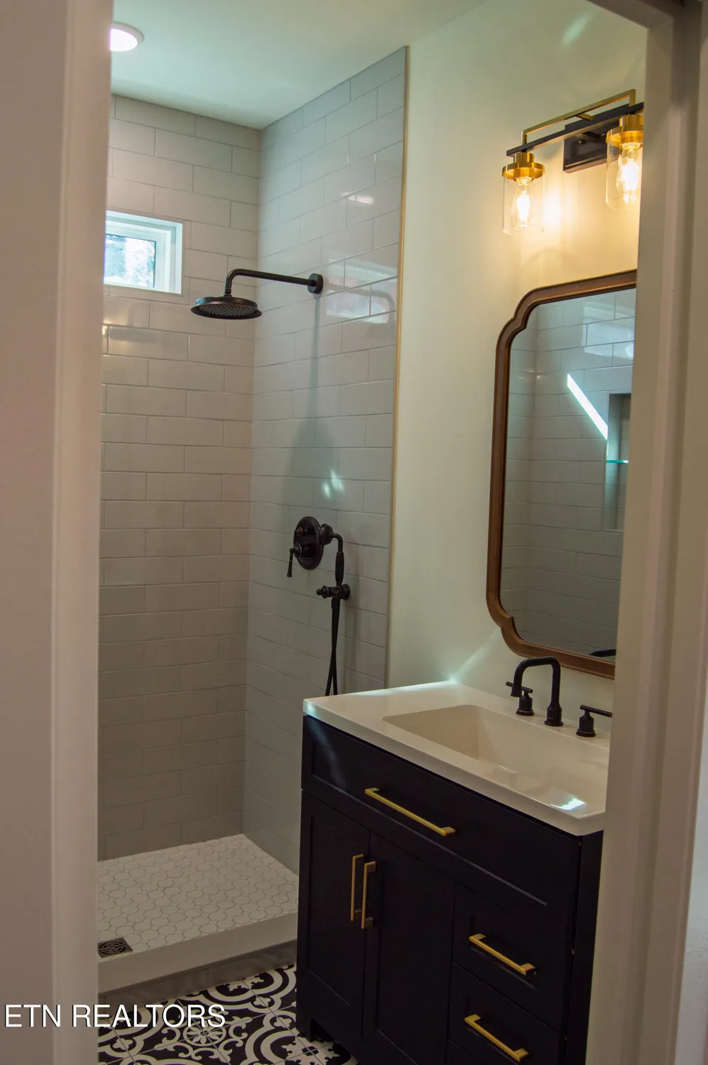 Property Slideshow image 29 of 53 | 107 brighton ln, Crossville, TN, 38558