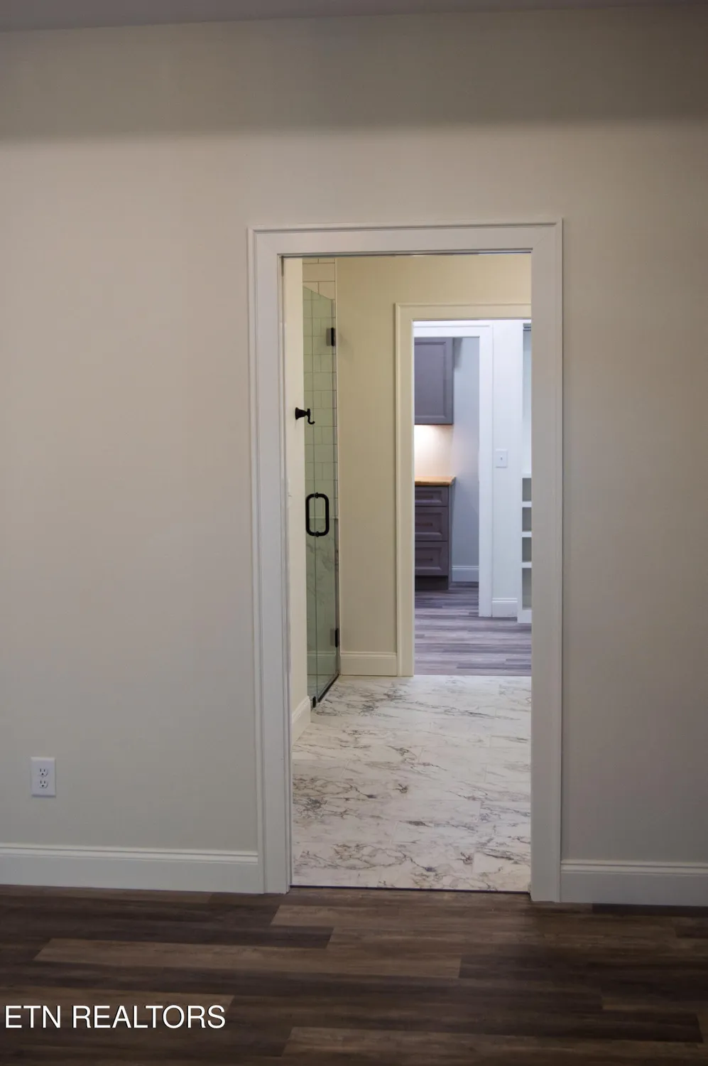 Property Slideshow image 23 of 53 | 107 brighton ln, Crossville, TN, 38558