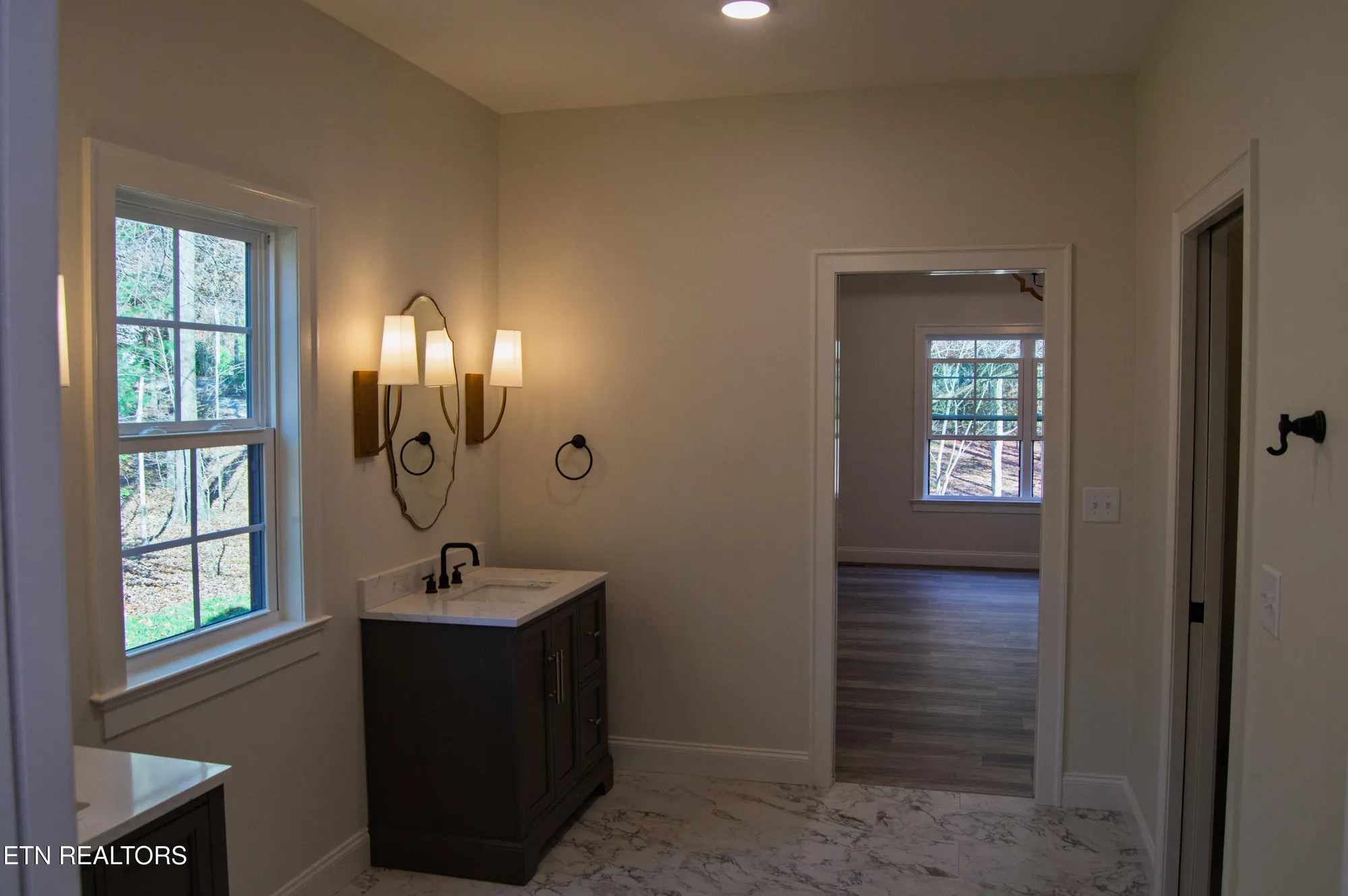 Property Slideshow image 18 of 53 | 107 brighton ln, Crossville, TN, 38558