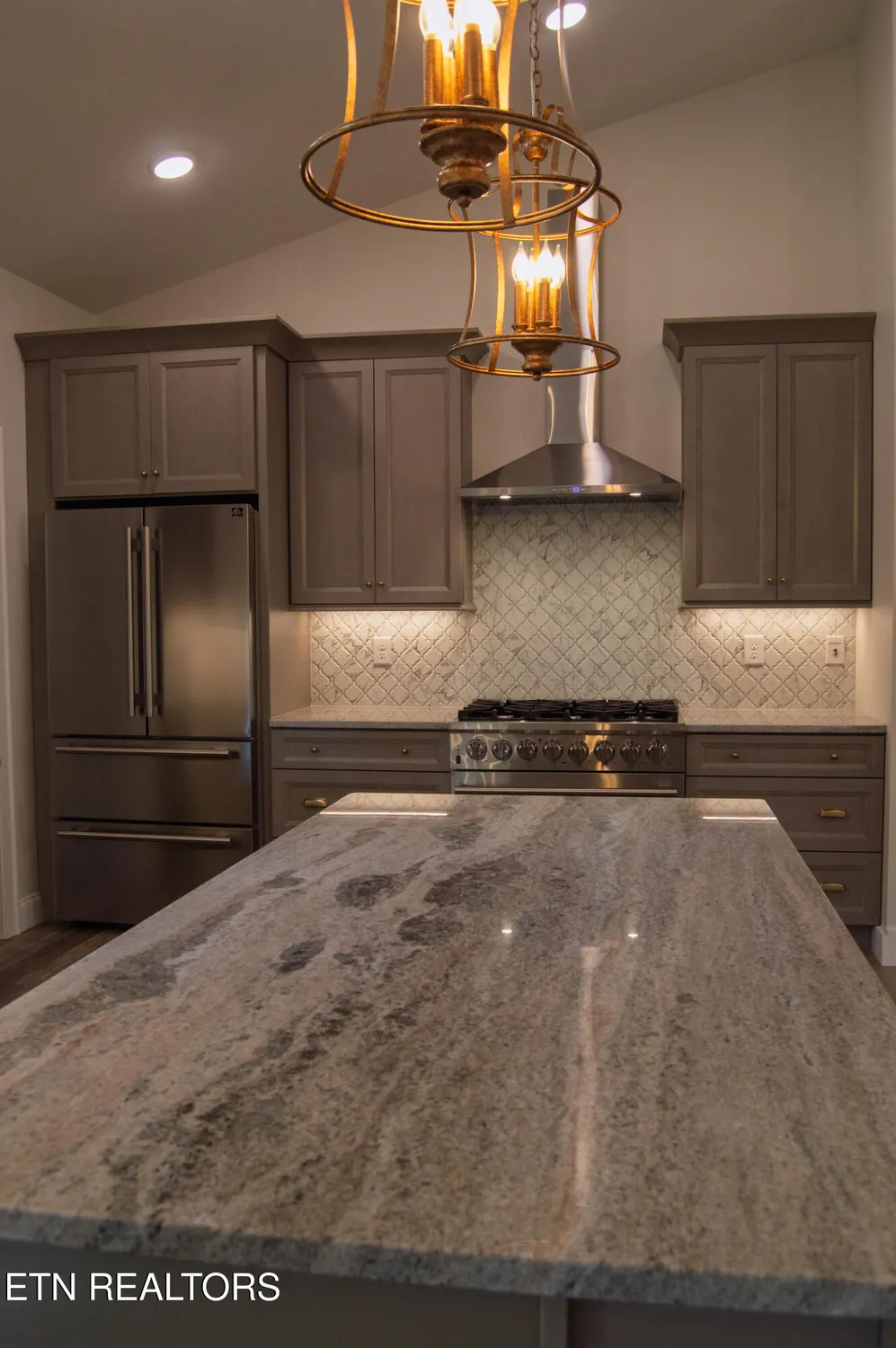 Property Slideshow image 7 of 53 | 107 brighton ln, Crossville, TN, 38558