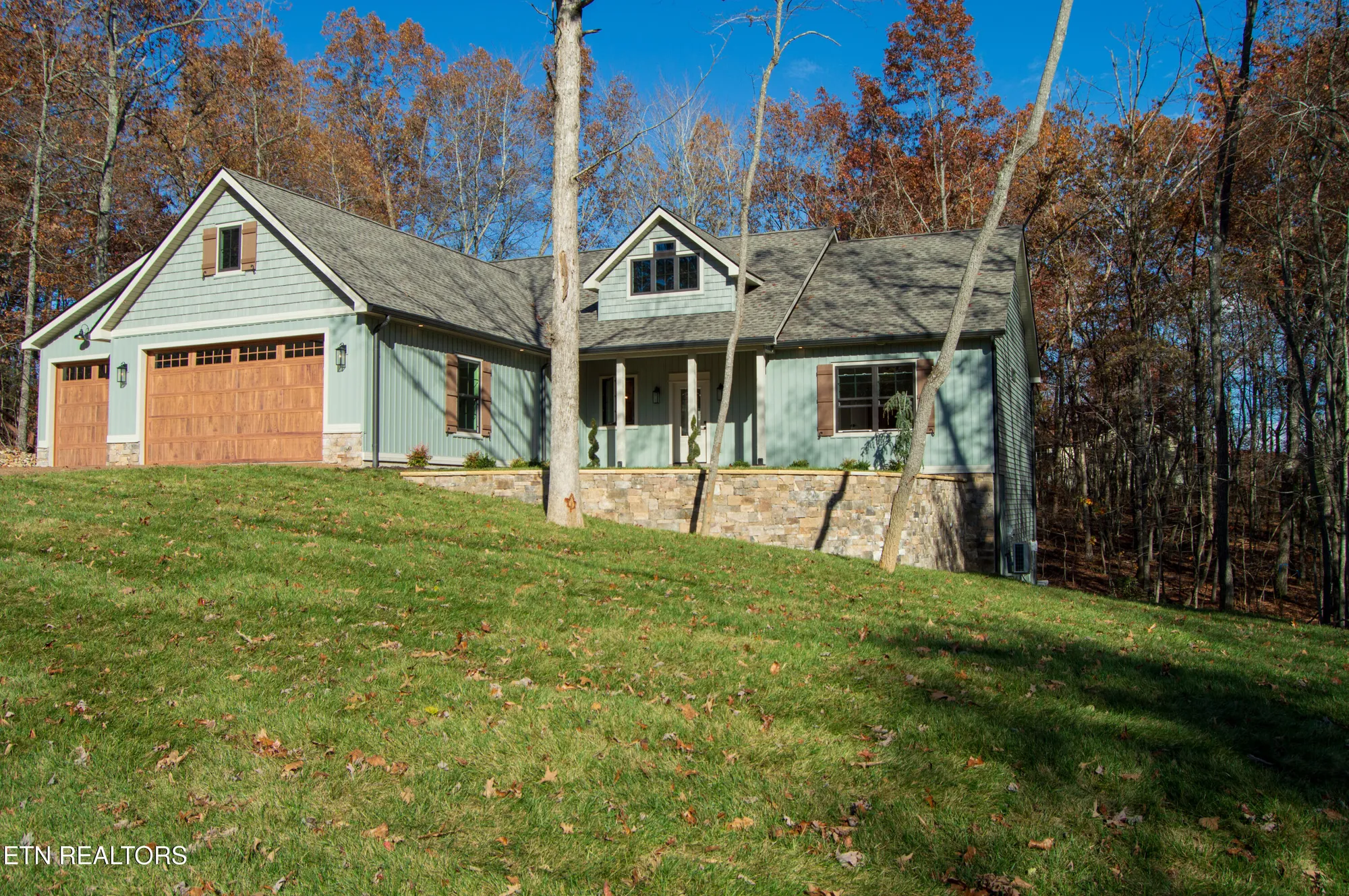Property Slideshow image 1 of 53 | 107 brighton ln, Crossville, TN, 38558