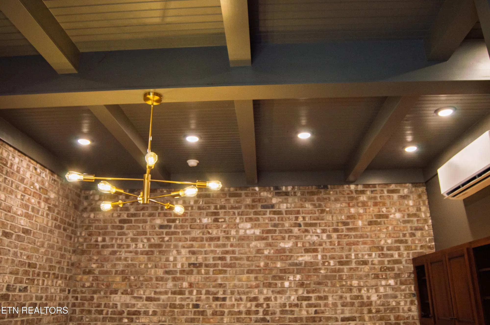 Property Slideshow image 42 of 53 | 107 brighton ln, Crossville, TN, 38558