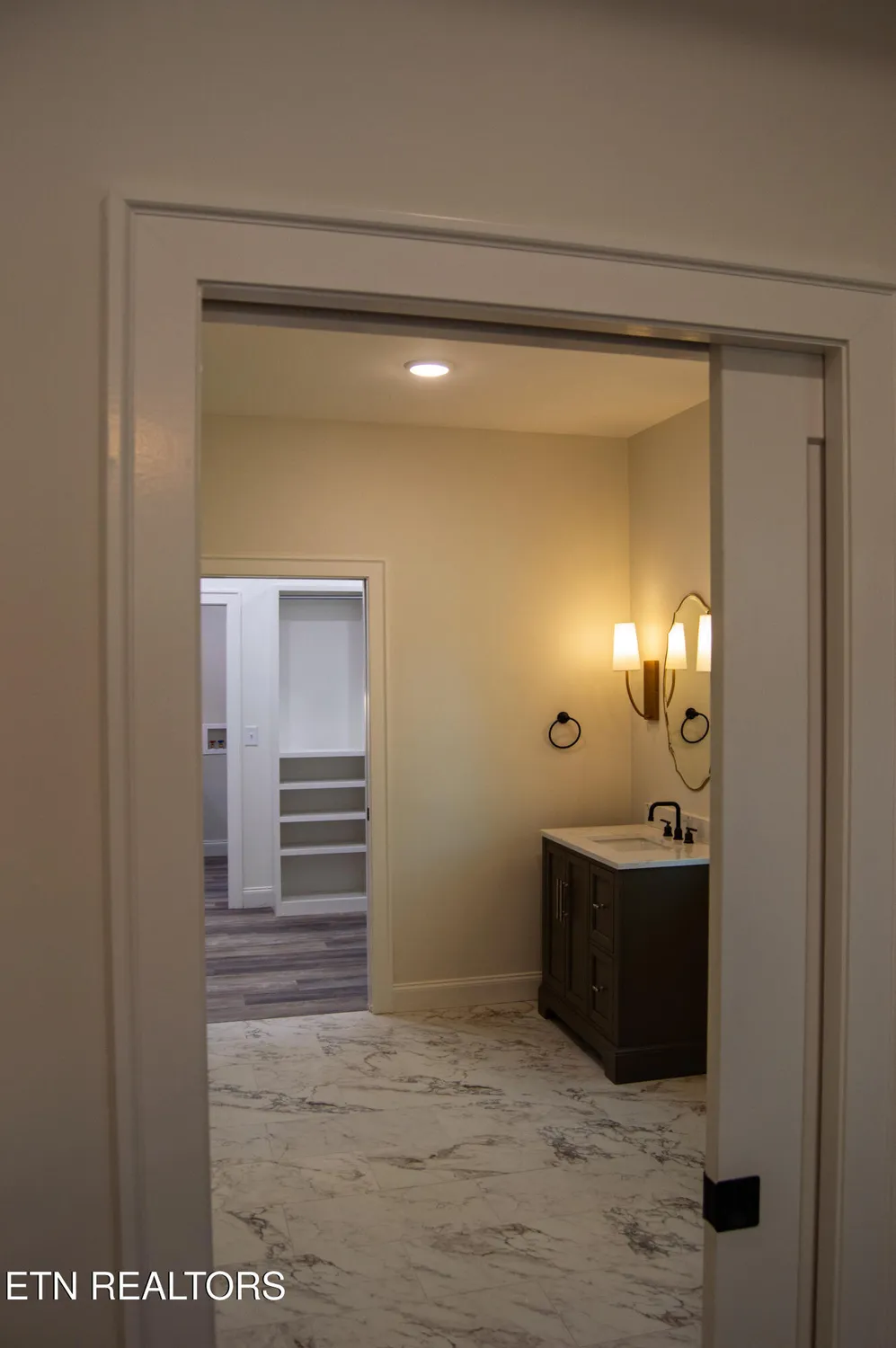 Property Slideshow image 20 of 53 | 107 brighton ln, Crossville, TN, 38558