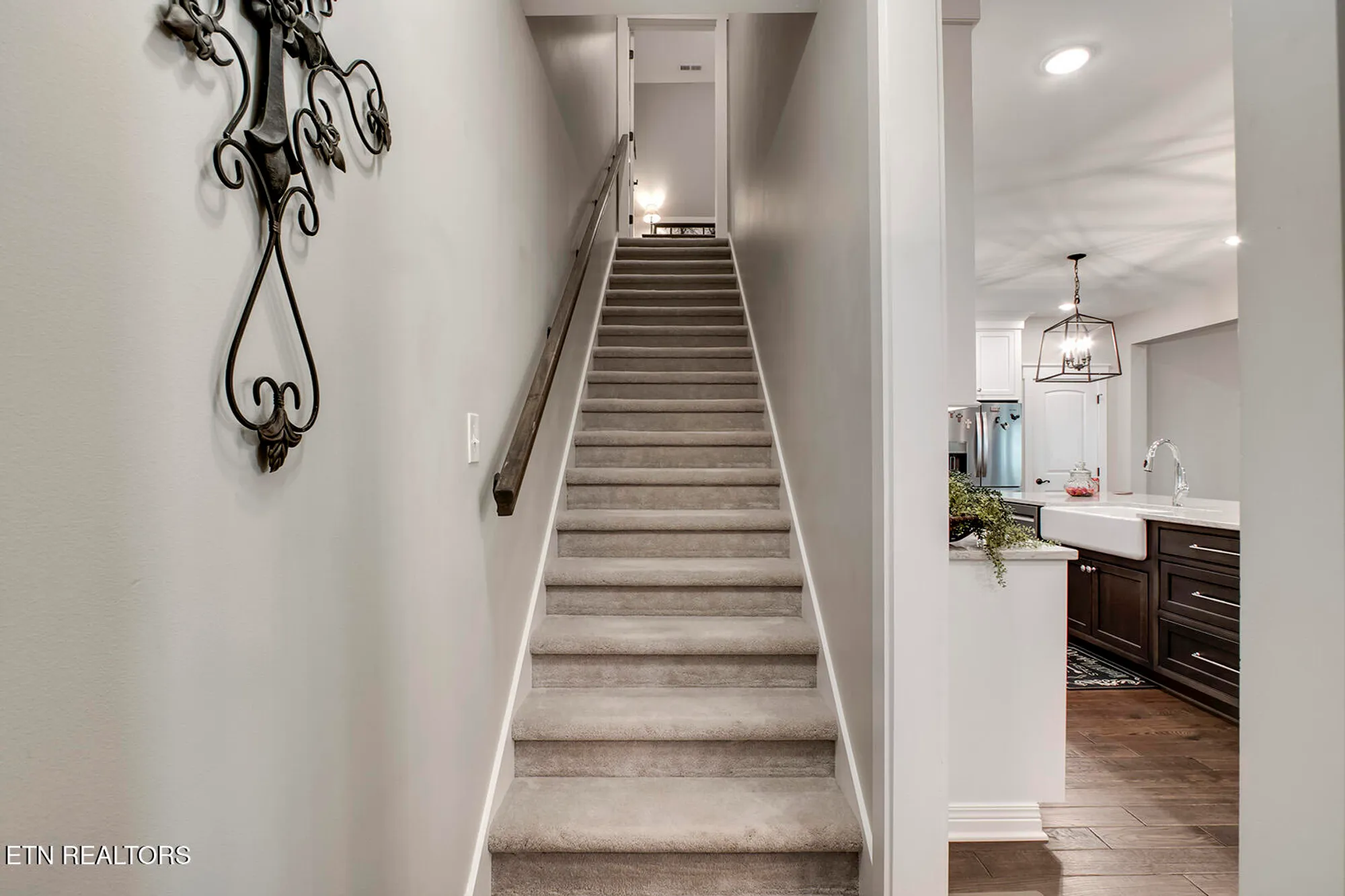 Property Slideshow image 26 of 62 | 206 atoka pl, Loudon, TN, 37774