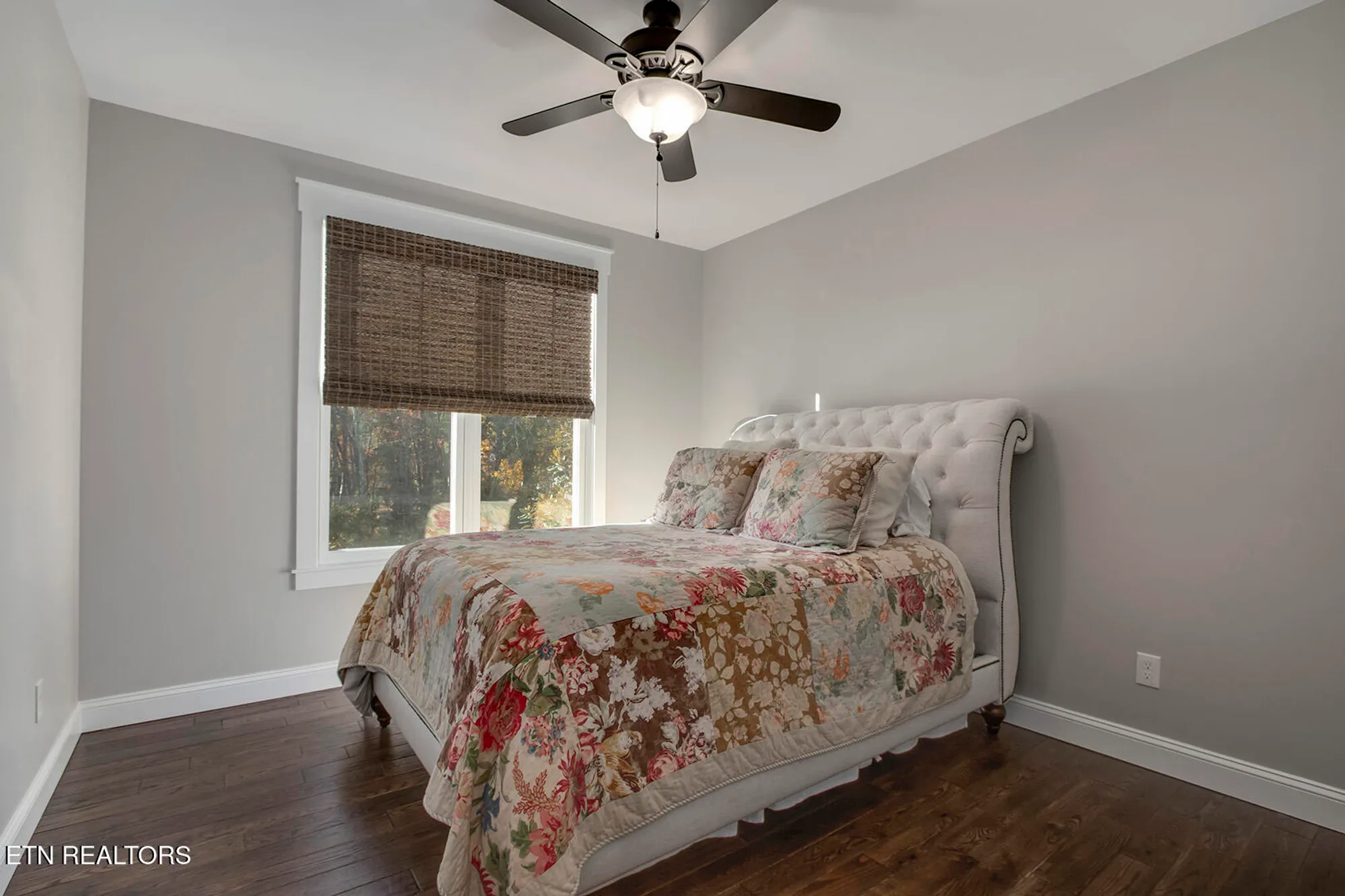 Property Slideshow image 39 of 62 | 206 atoka pl, Loudon, TN, 37774