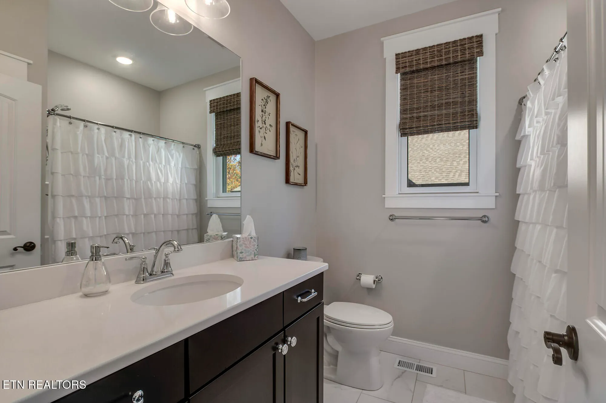 Property Slideshow image 42 of 62 | 206 atoka pl, Loudon, TN, 37774