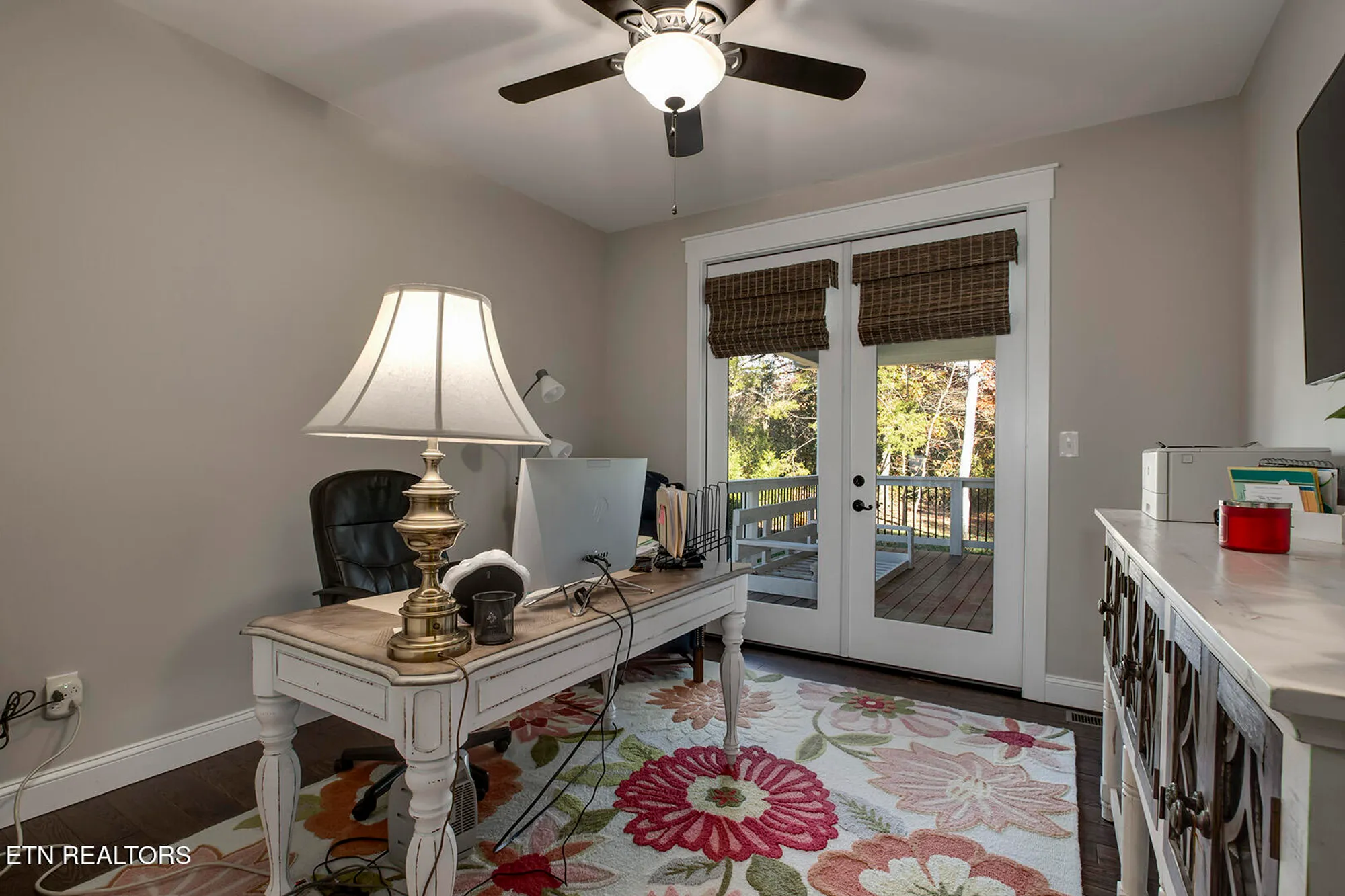 Property Slideshow image 43 of 62 | 206 atoka pl, Loudon, TN, 37774