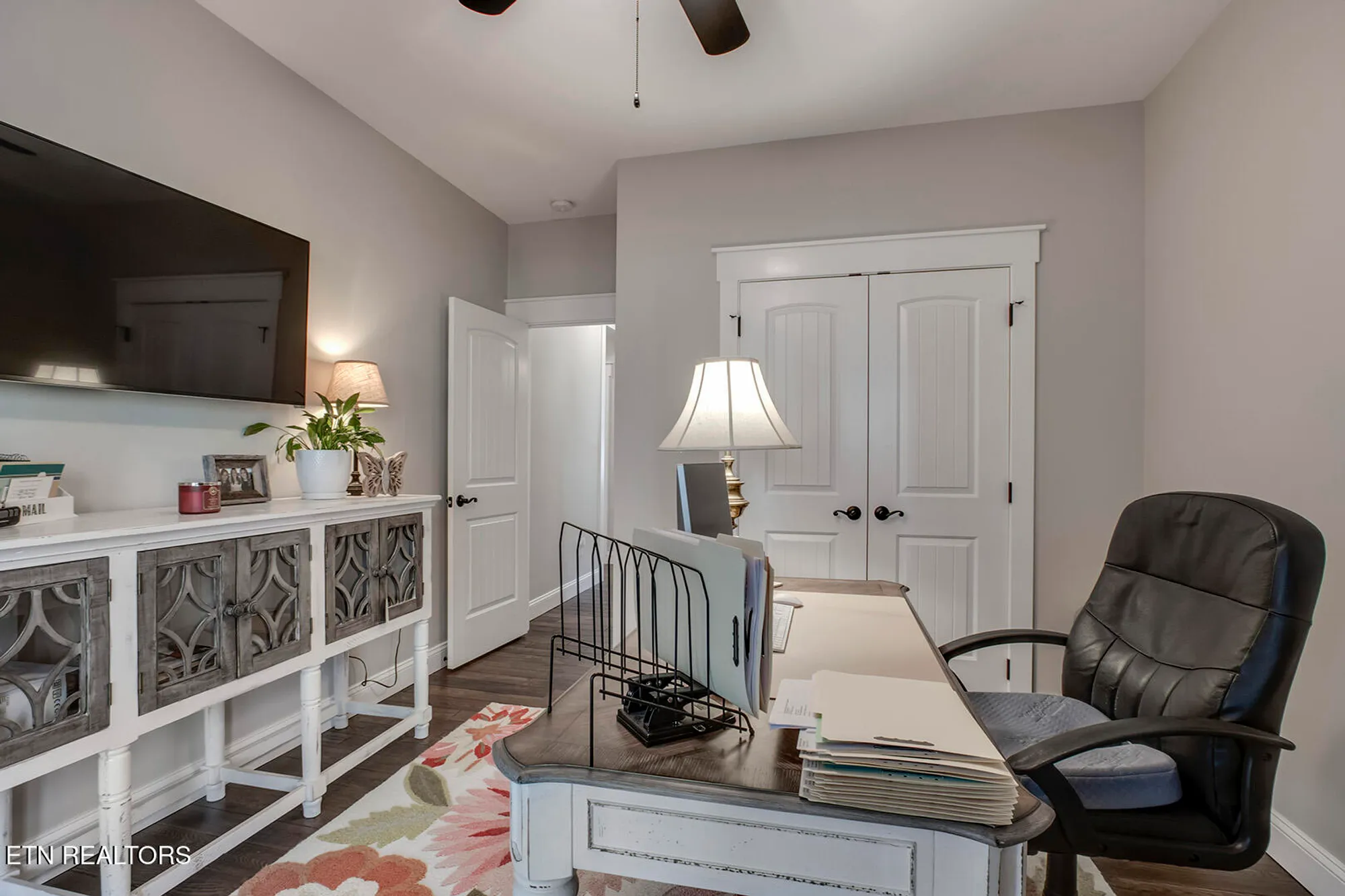 Property Slideshow image 44 of 62 | 206 atoka pl, Loudon, TN, 37774