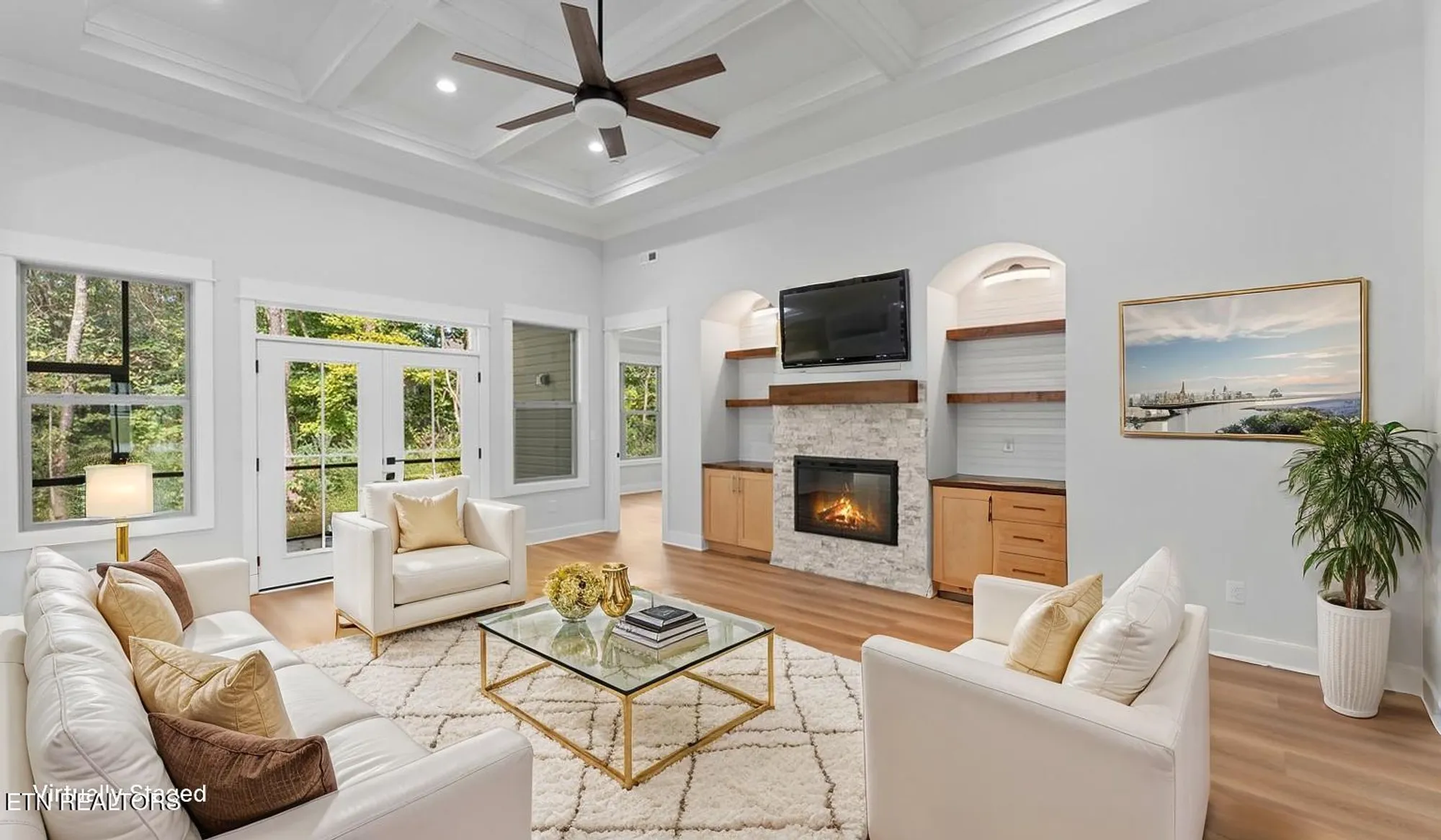 Property Slideshow image 4 of 49 | 131 utsesti ln, Loudon, TN, 37774