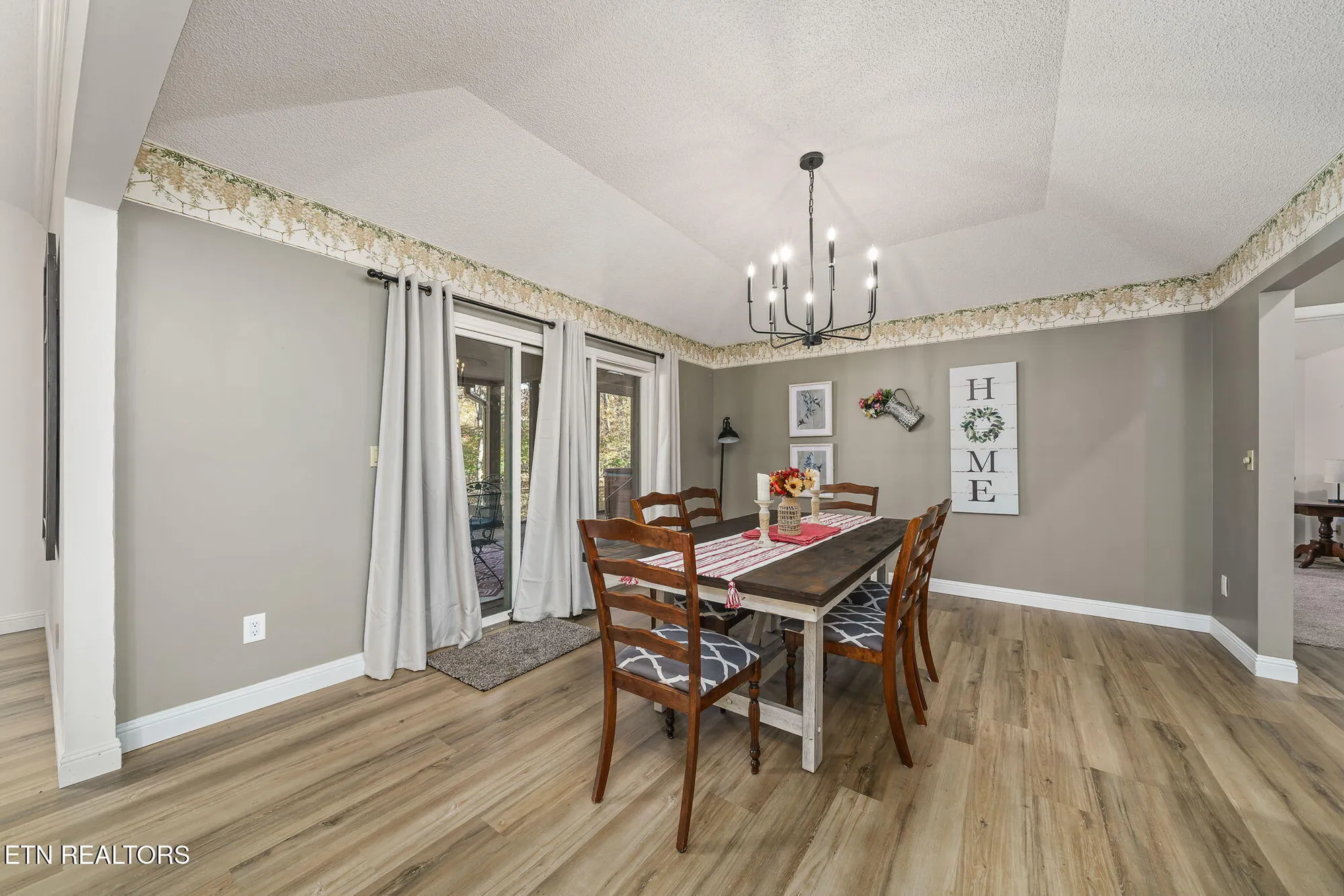 Property Slideshow image 8 of 39 | 128 lisa ln, Crossville, TN, 38558