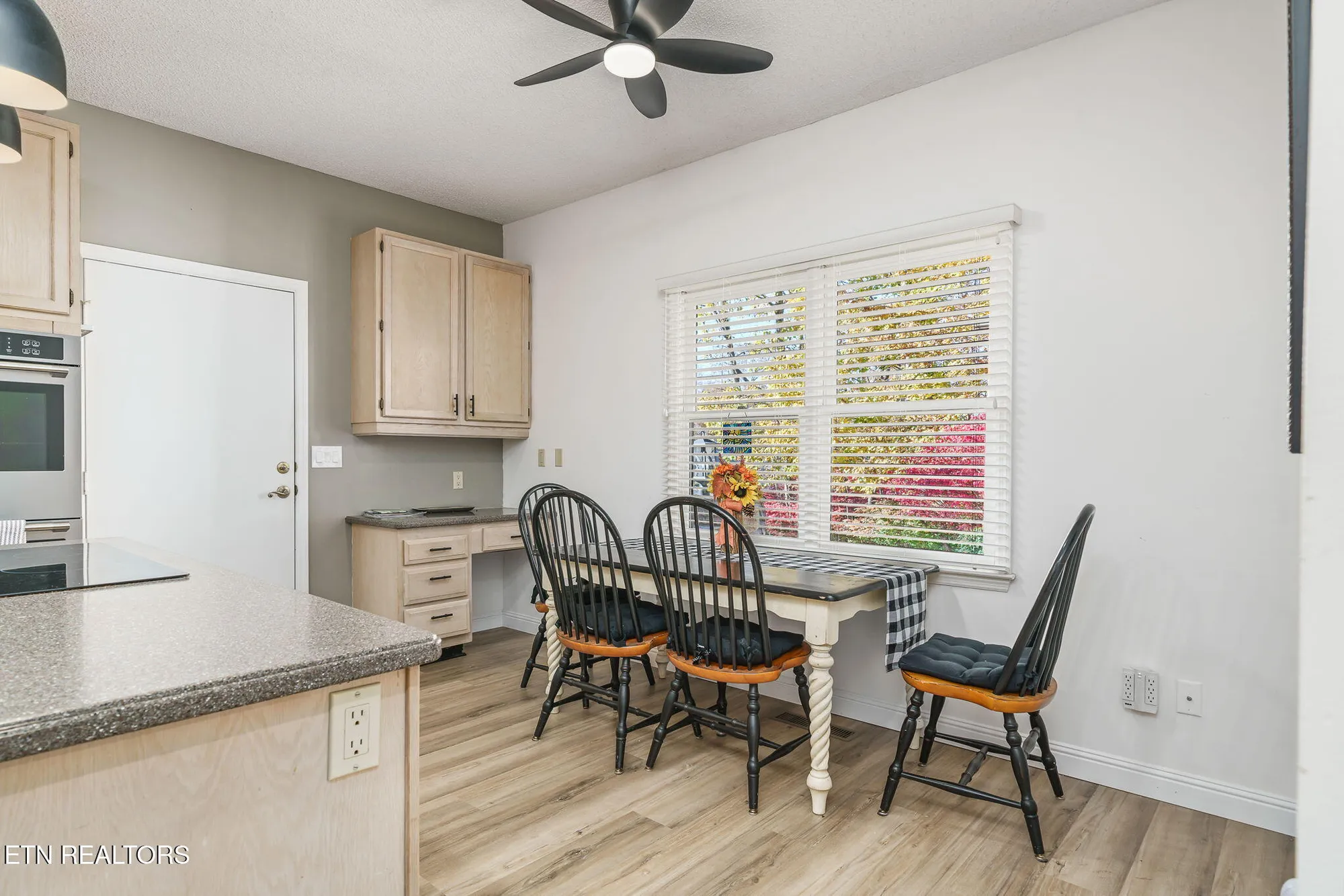 Property Slideshow image 13 of 39 | 128 lisa ln, Crossville, TN, 38558